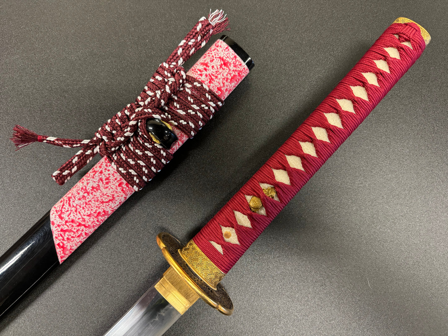 Moritaka Razor Prestige Katana - Crimson Lattice - T10 Clay Tempered, Hadori Polish