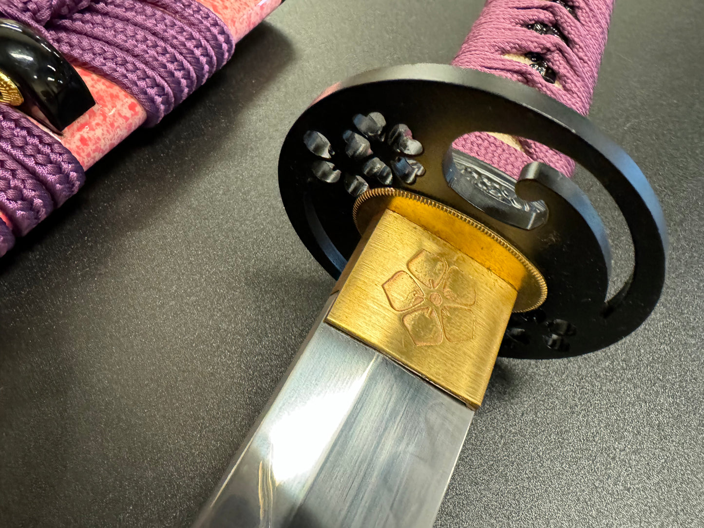 Moritaka Razor Katana - Lilac Rose T10 Clay-tempered