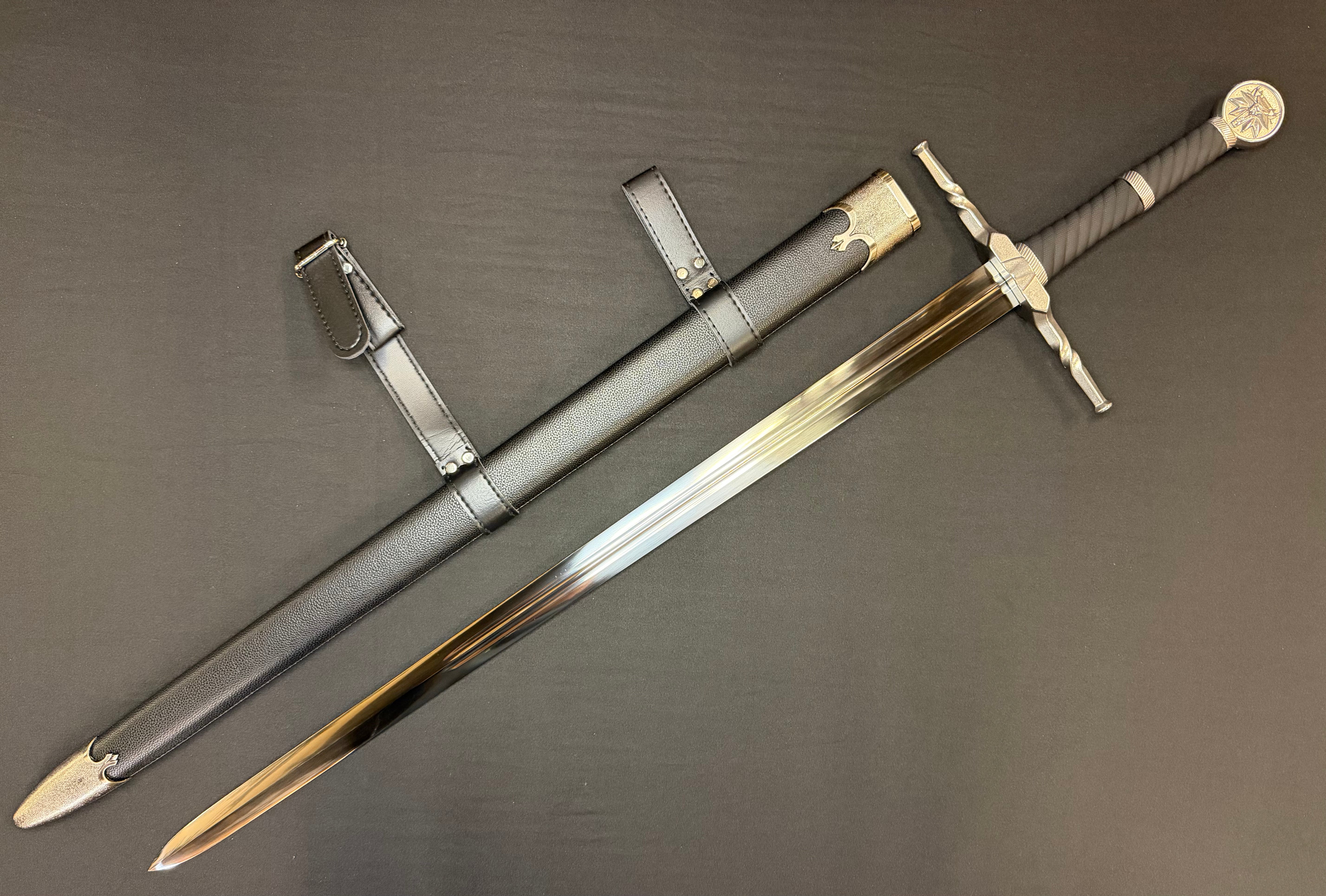 Phoenix Armory Witcher 3 Wild Hunt Sword of Gerald 65Mn