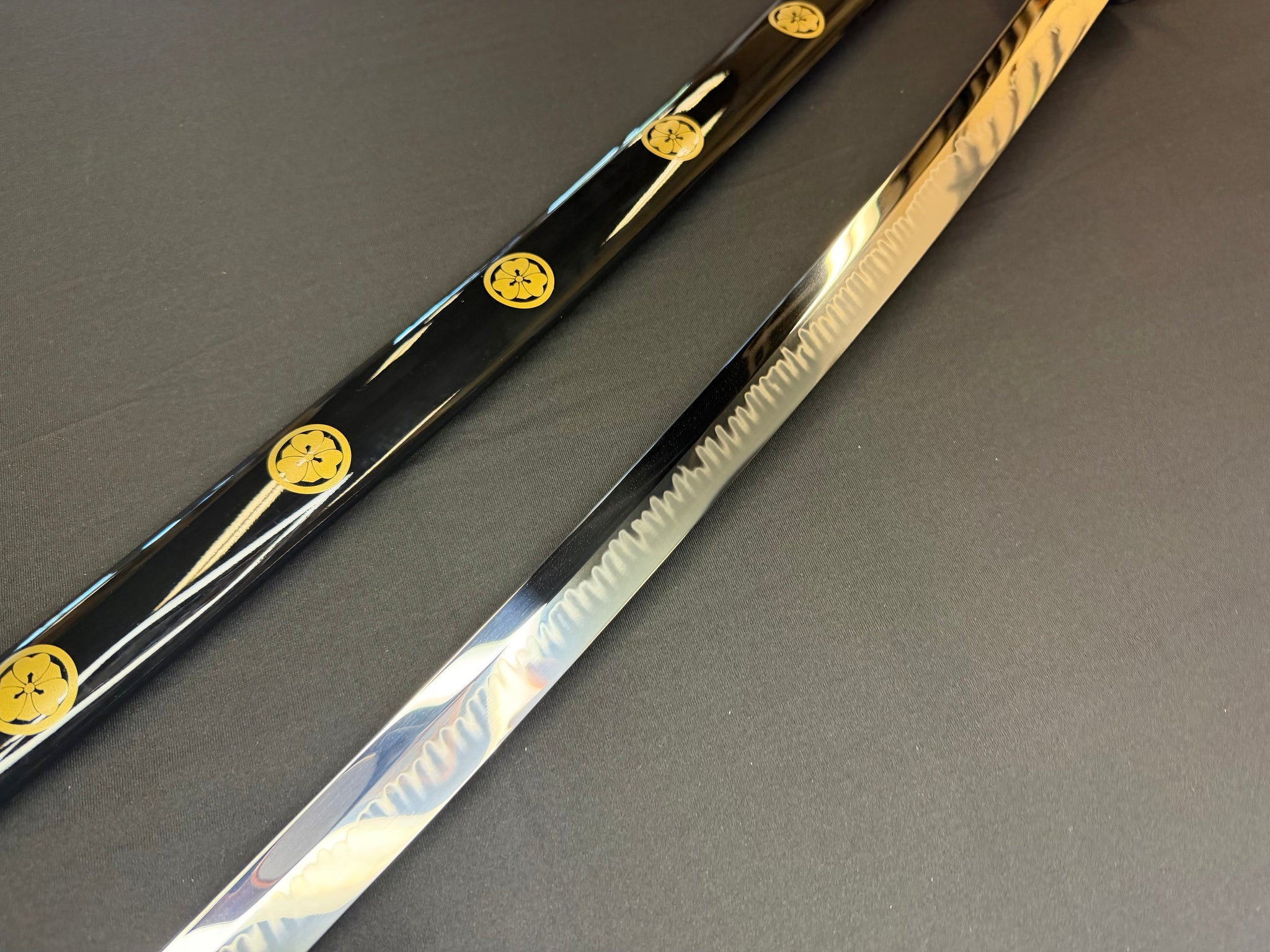 Legacy Blades Nodachi - Long Katabami 1095 Clay Tempered