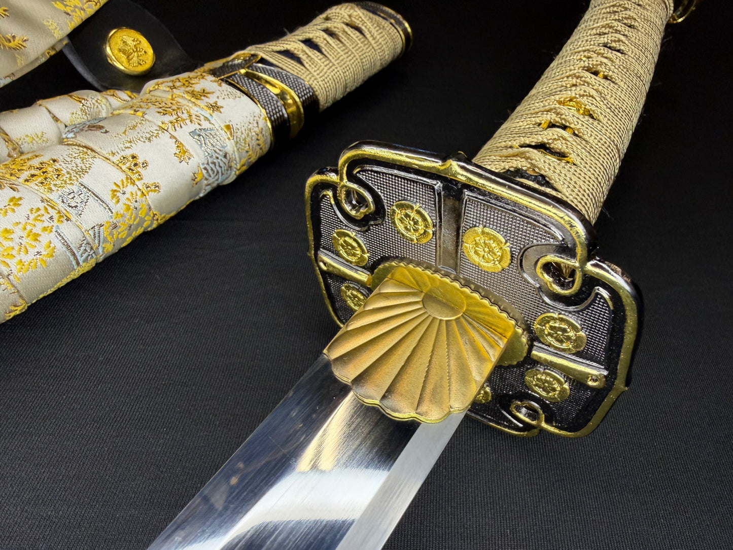 Phoenix Armory Tachi - Golden Court 65Mn