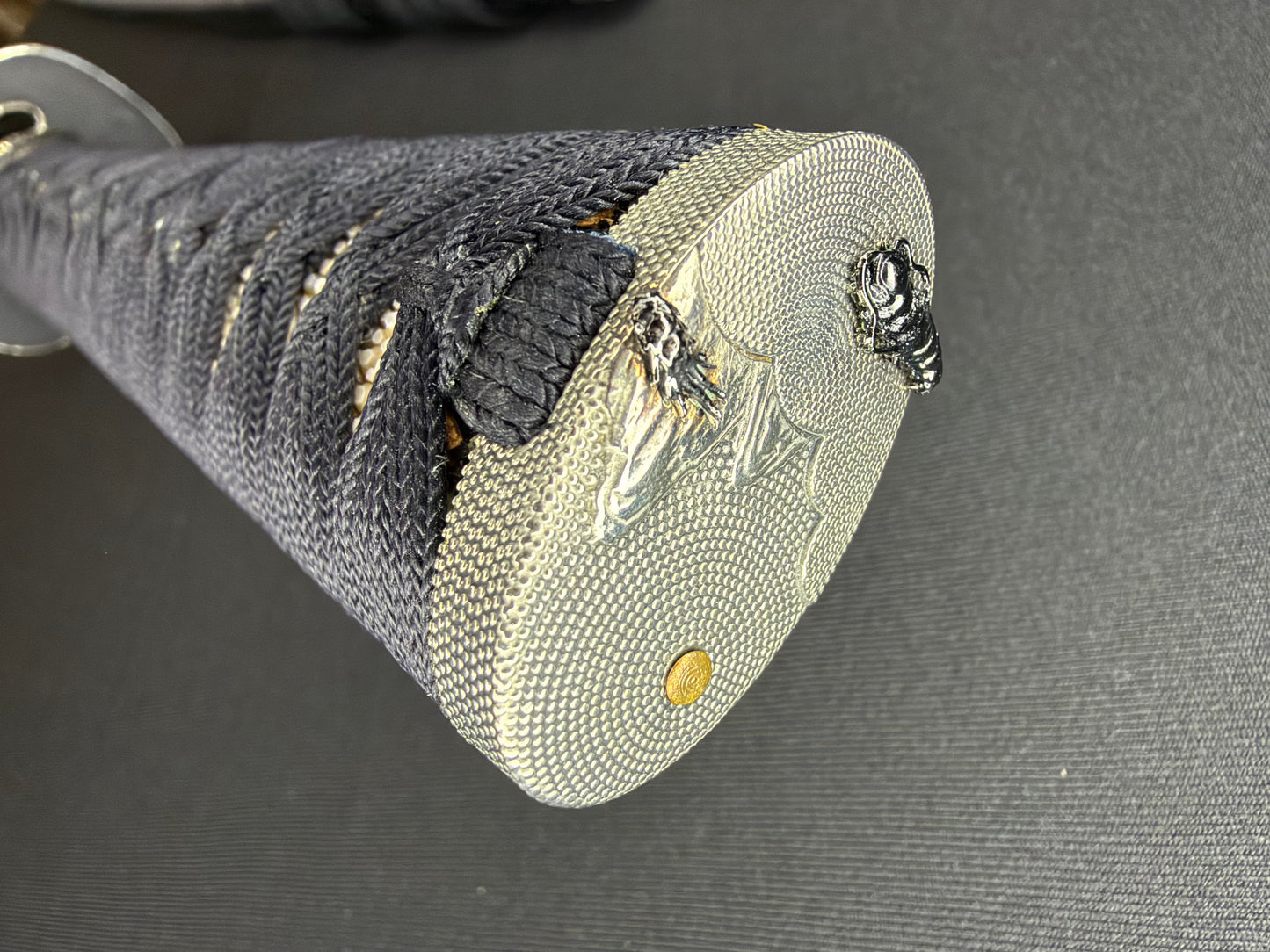 Thaitsuki Katana - Black Omukade Special Edition Honsanmai 1095