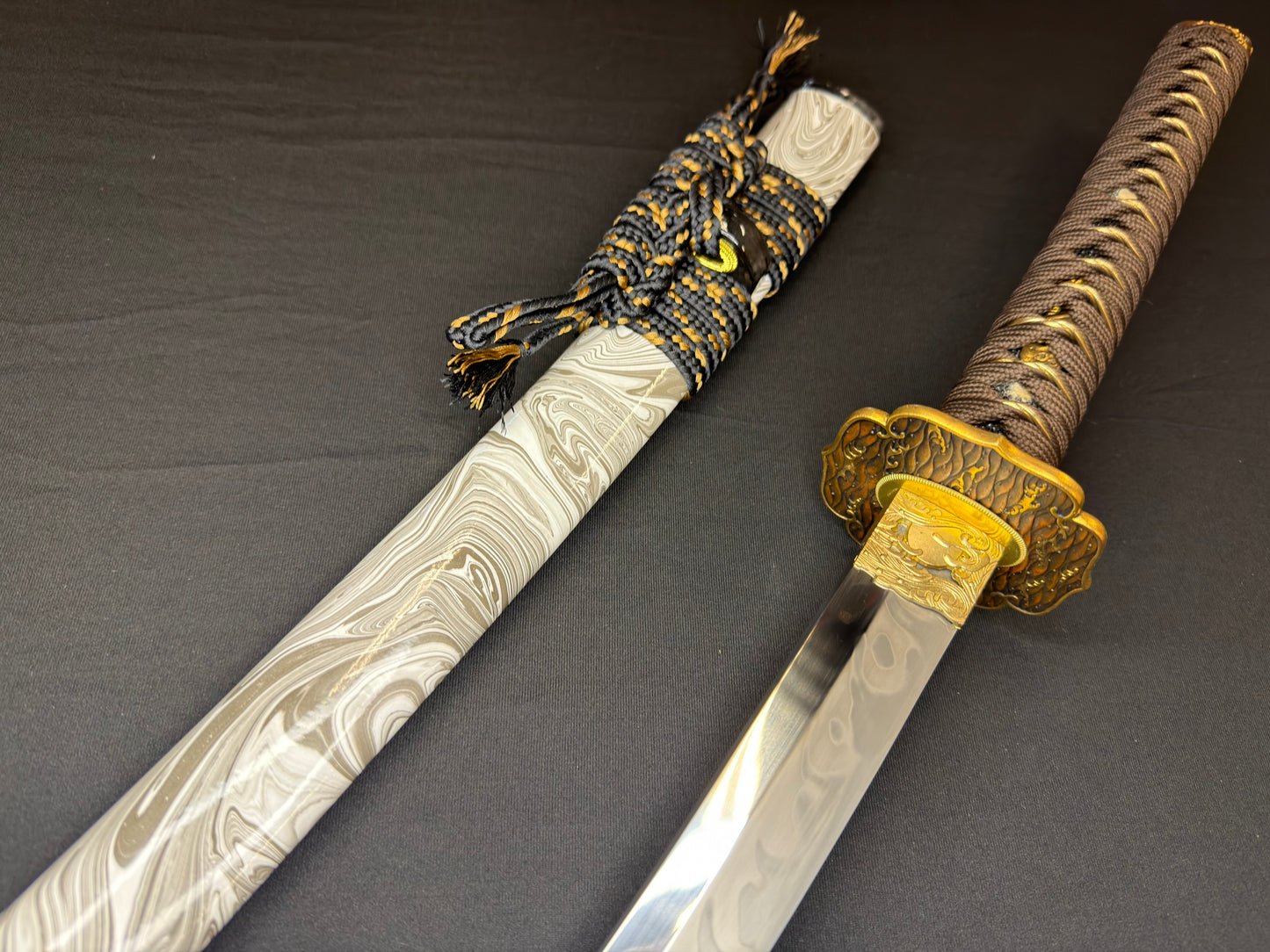 Dragonspring Forge Katana - Storm Surge T10