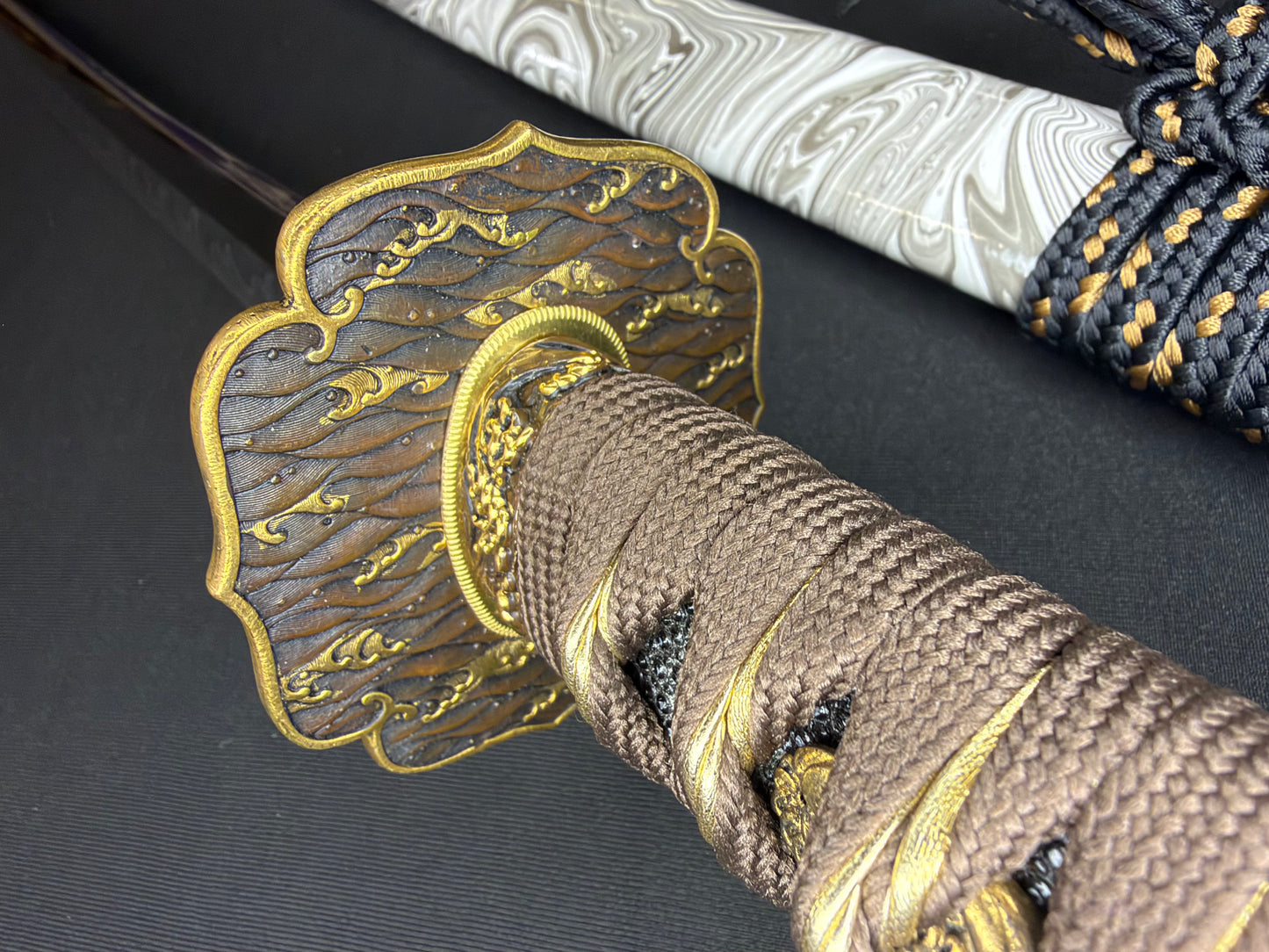 Dragonspring Forge Katana - Storm Surge T10