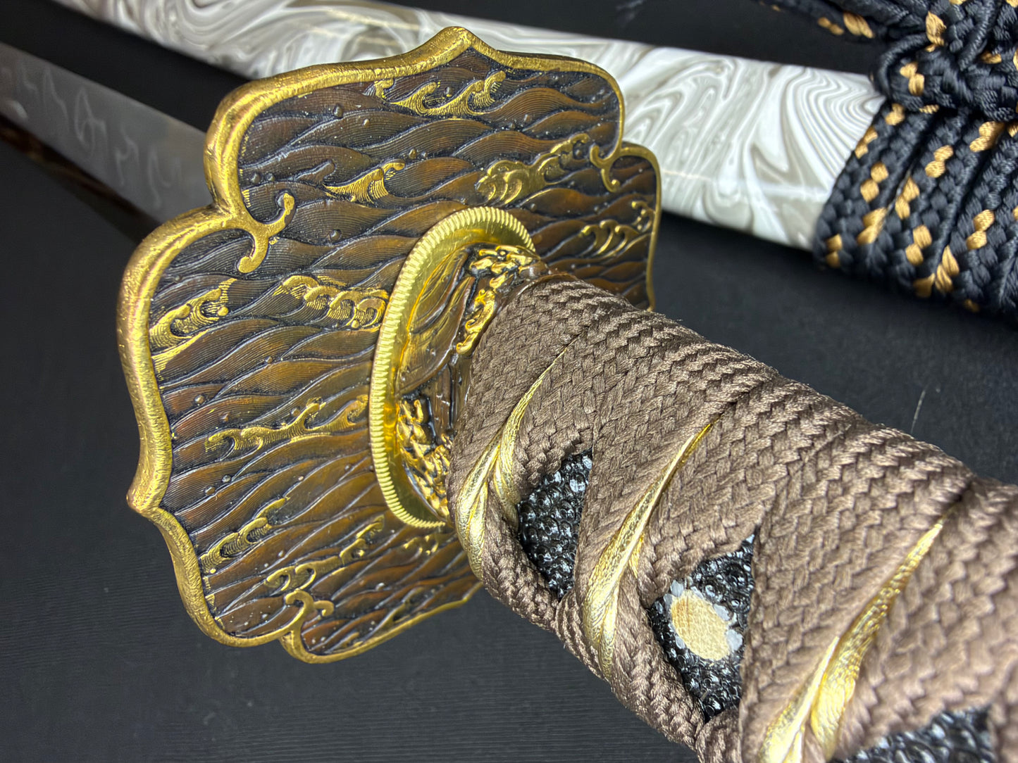 Dragonspring Forge Katana - Storm Surge T10