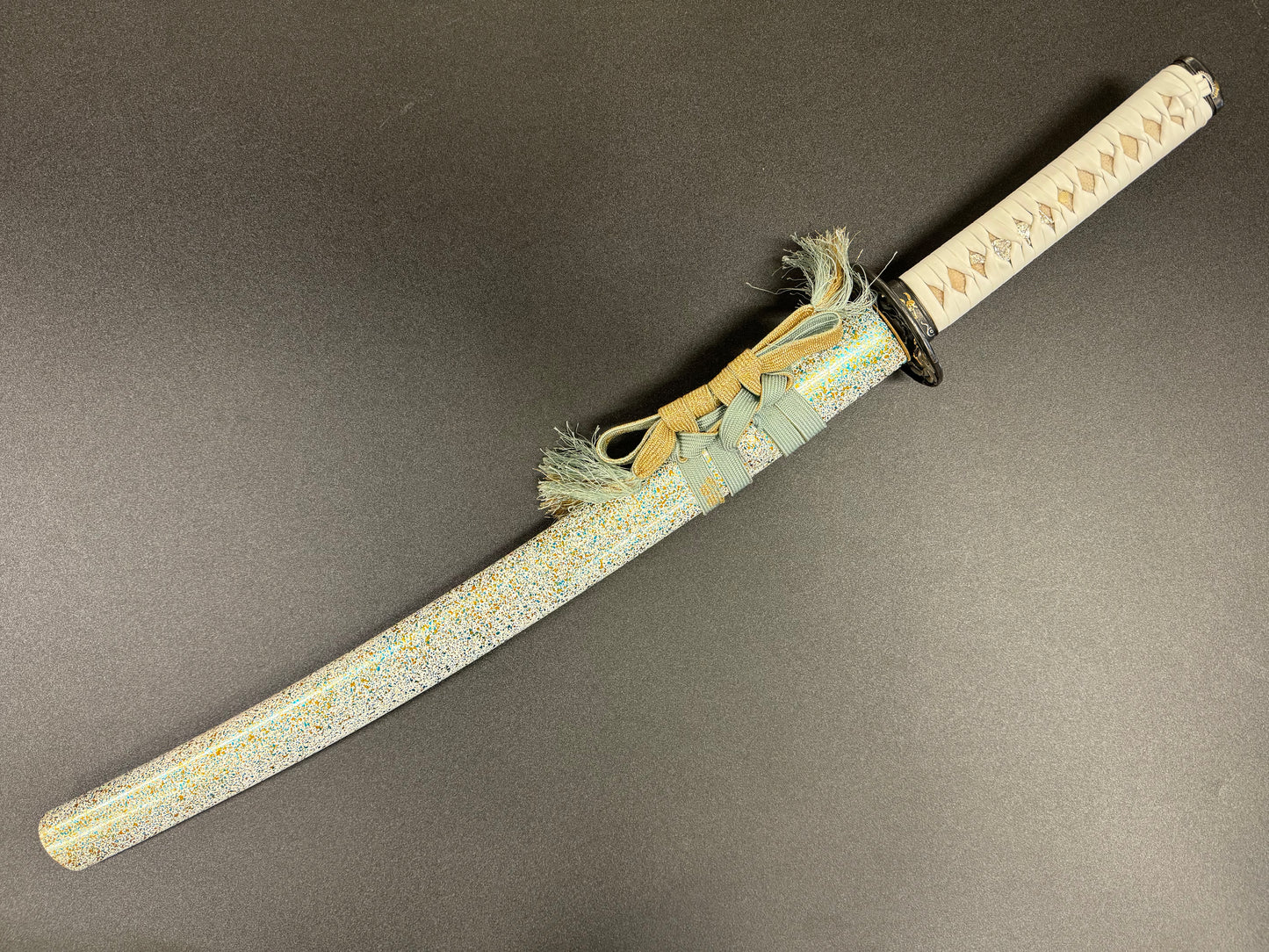 Phoenix Arms Spring Mint Mantis Wakizashi T10