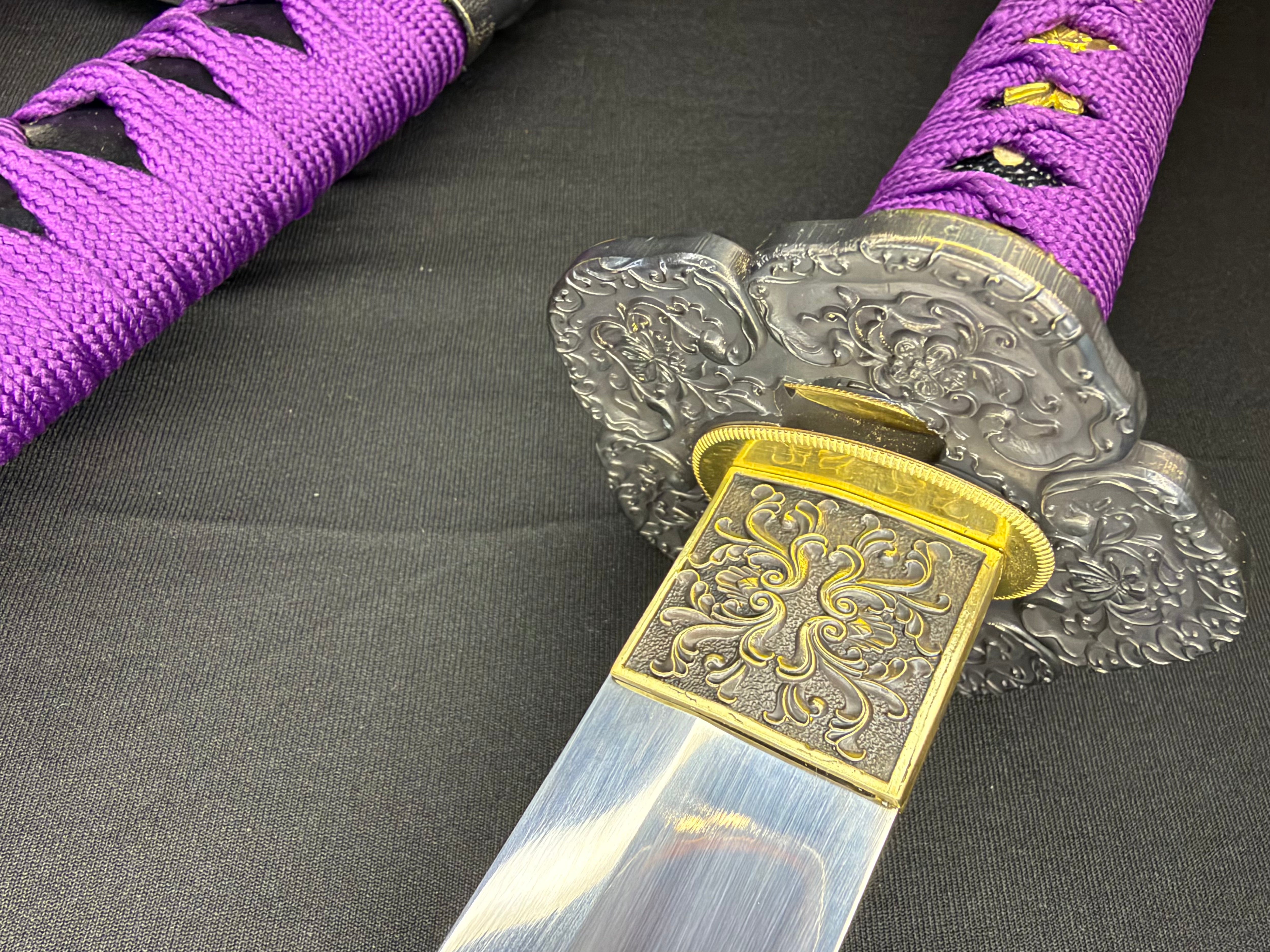 Phoenix Armory Tachi - Violet Bloom 65Mn