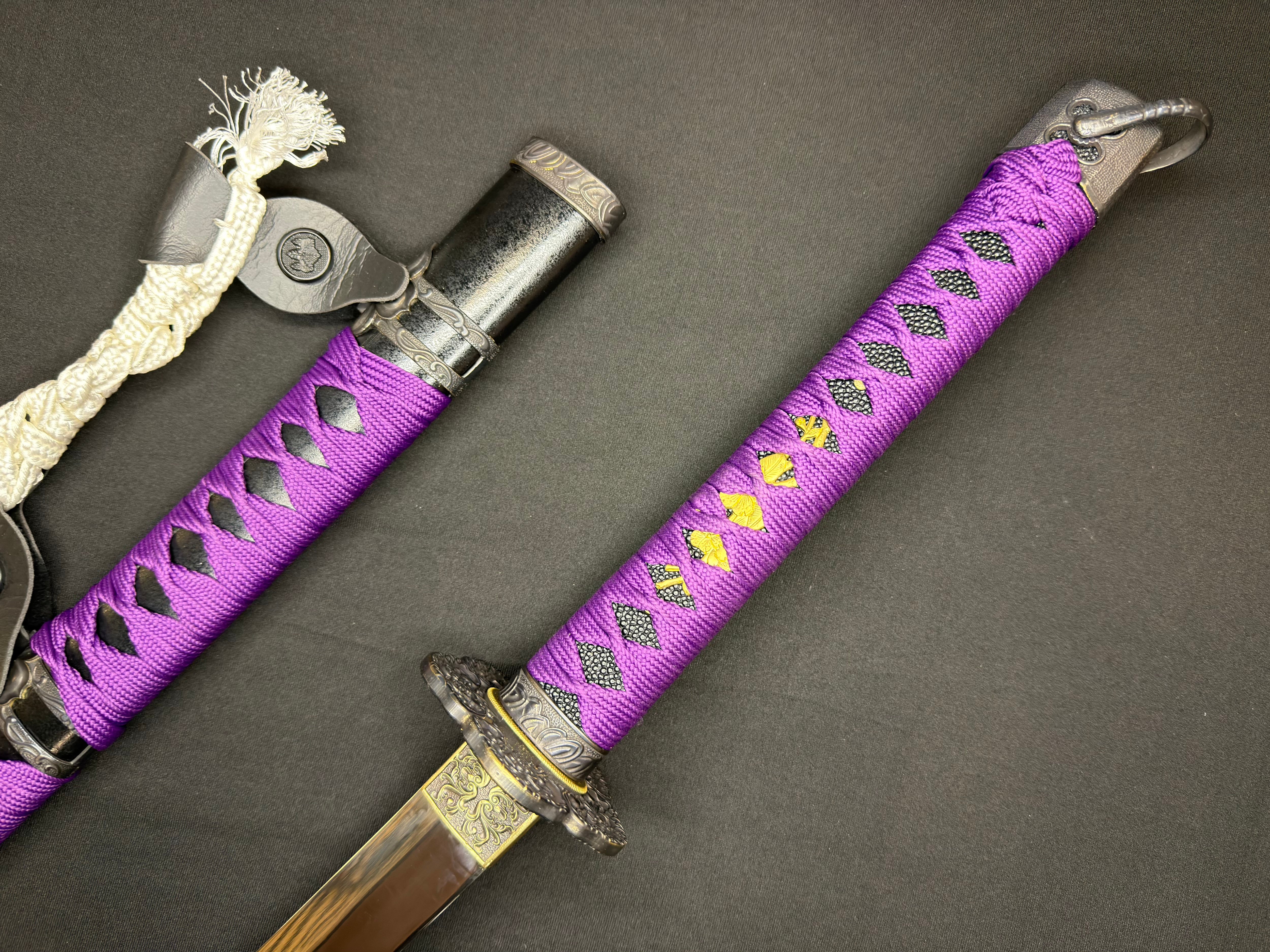 Phoenix Armory Tachi - Violet Bloom 65Mn