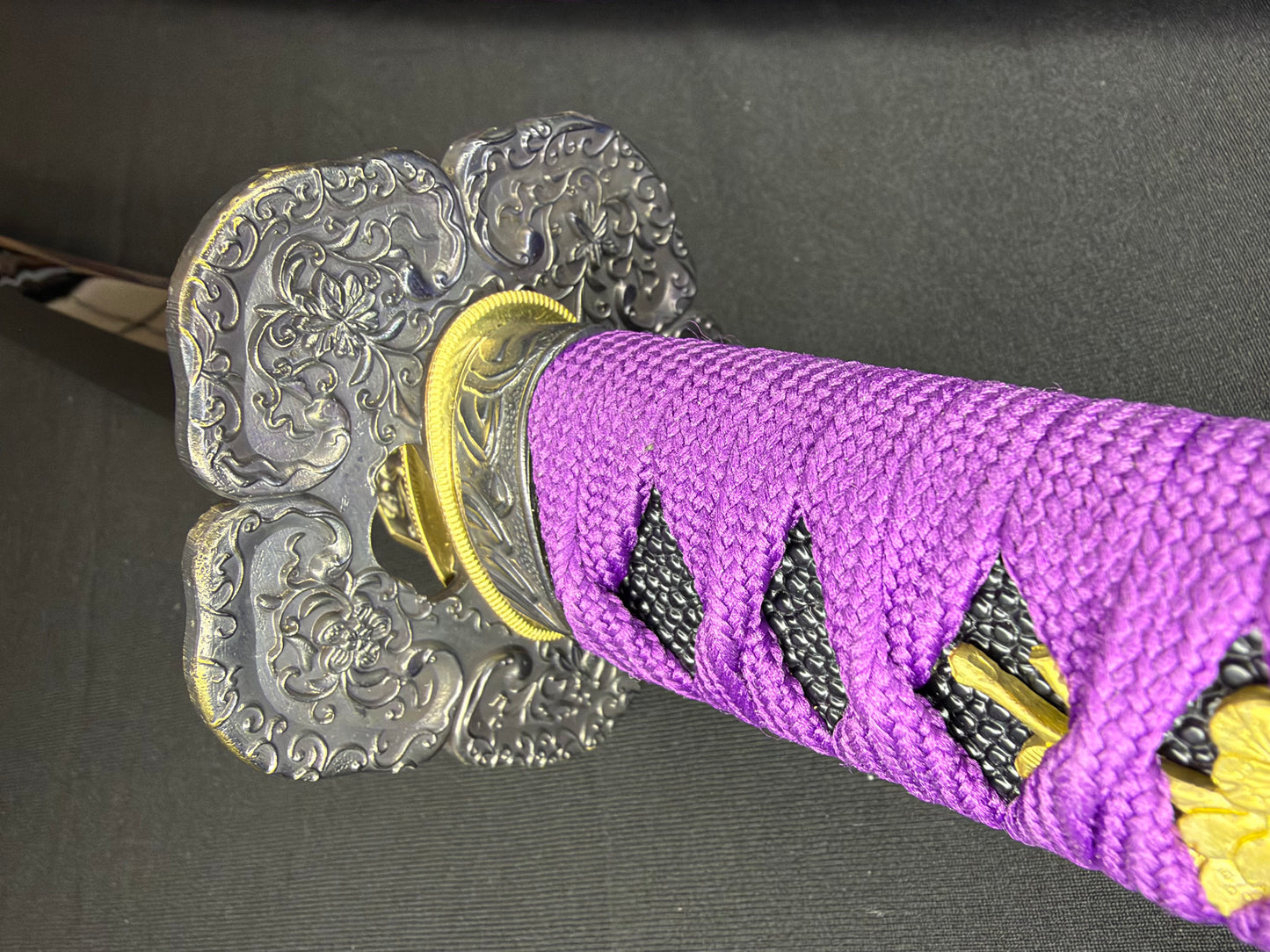 Phoenix Armory Tachi - Violet Bloom 65Mn
