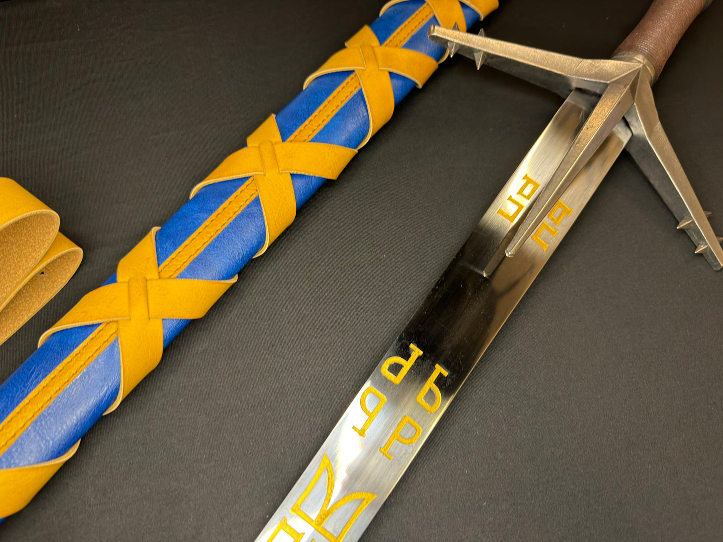Phoenix Armory Longsword - Witcher III Wild Hunt Aerondight Sword 65Mn