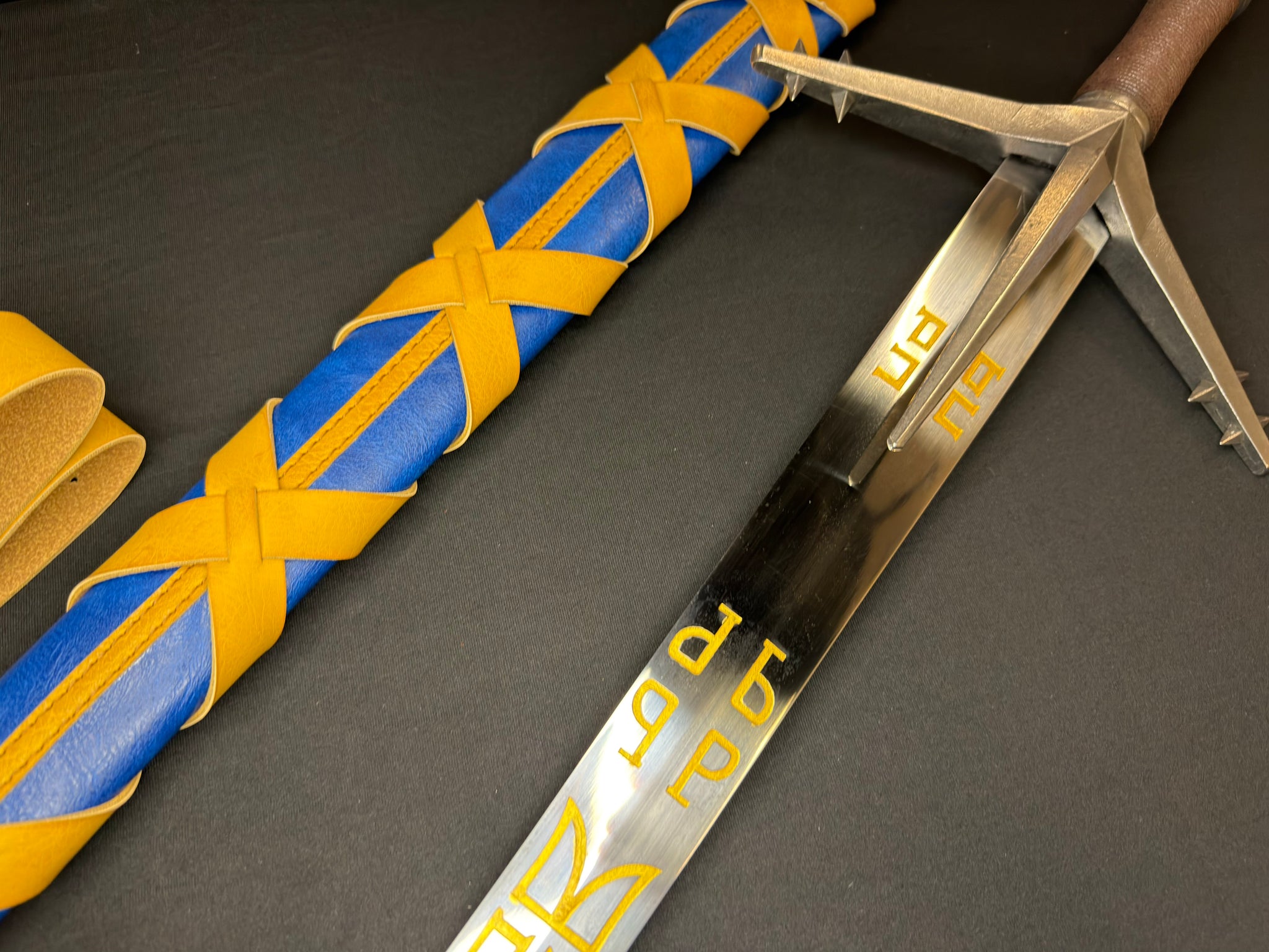 Phoenix Armory Longsword - Witcher III Wild Hunt Aerondight Sword 65Mn