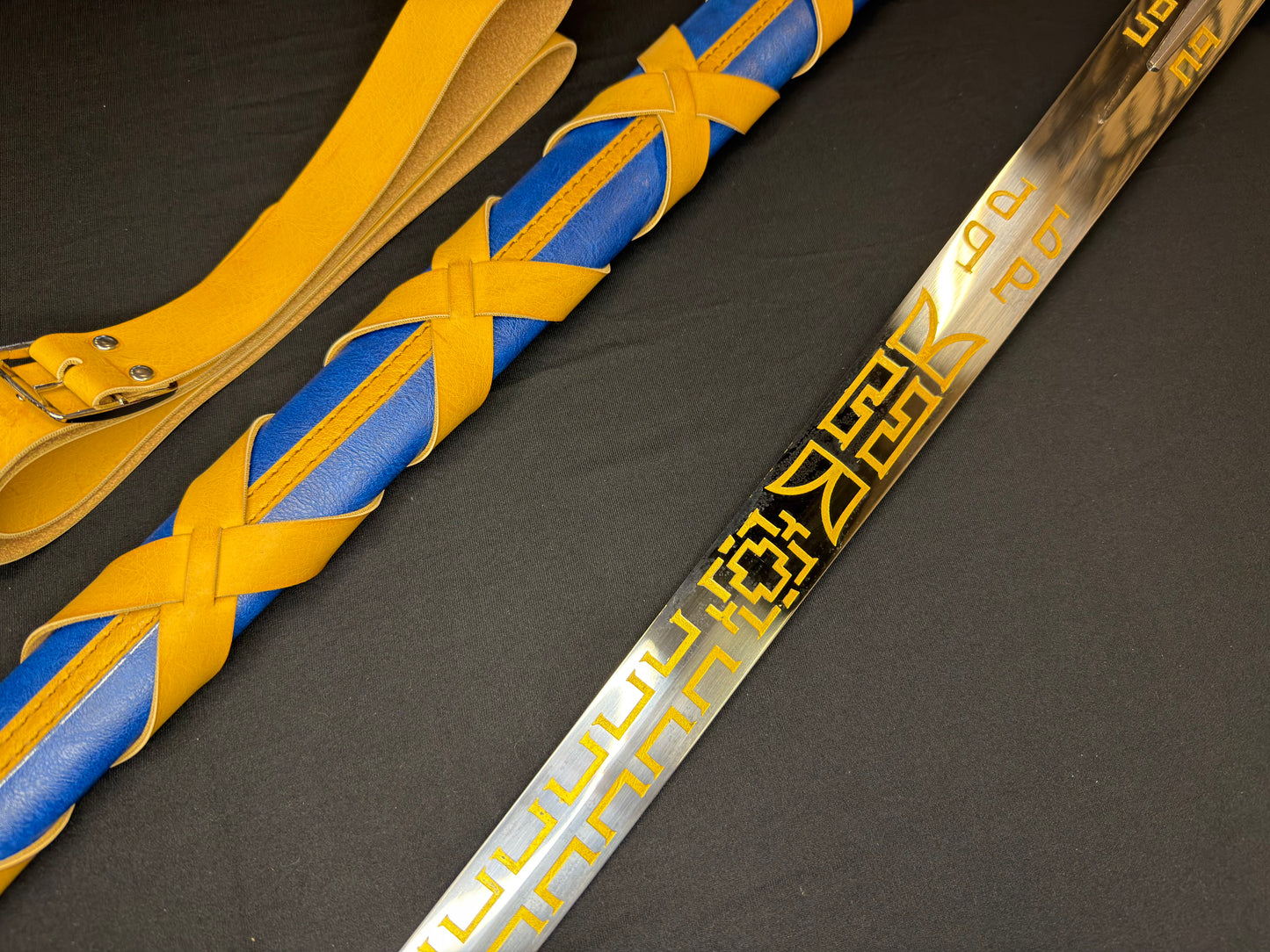 Phoenix Armory Longsword - Witcher III Wild Hunt Aerondight Sword 65Mn