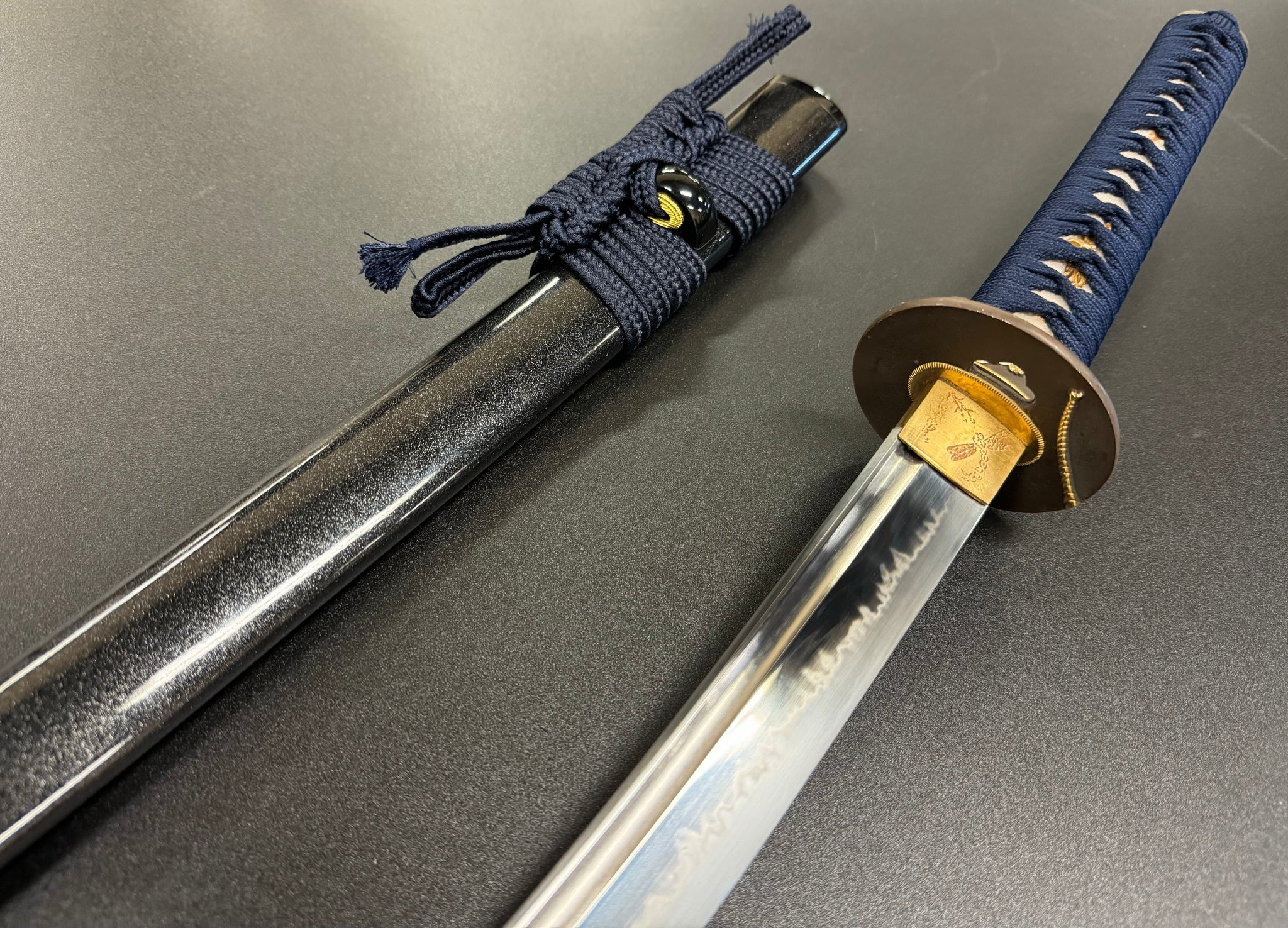 Moritaka Razor Prestige Blue Dragonfly Katana - T10 Clay Tempered Hadori Polish