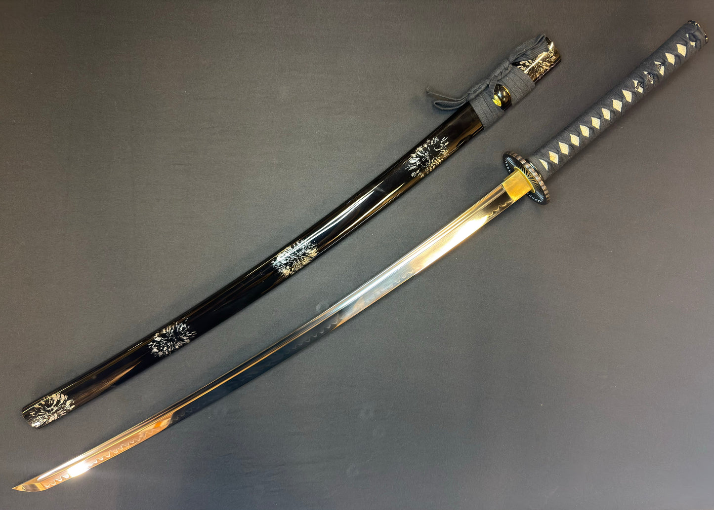 Legacy Blades Katana - Starlight Kiku Okatana 1095