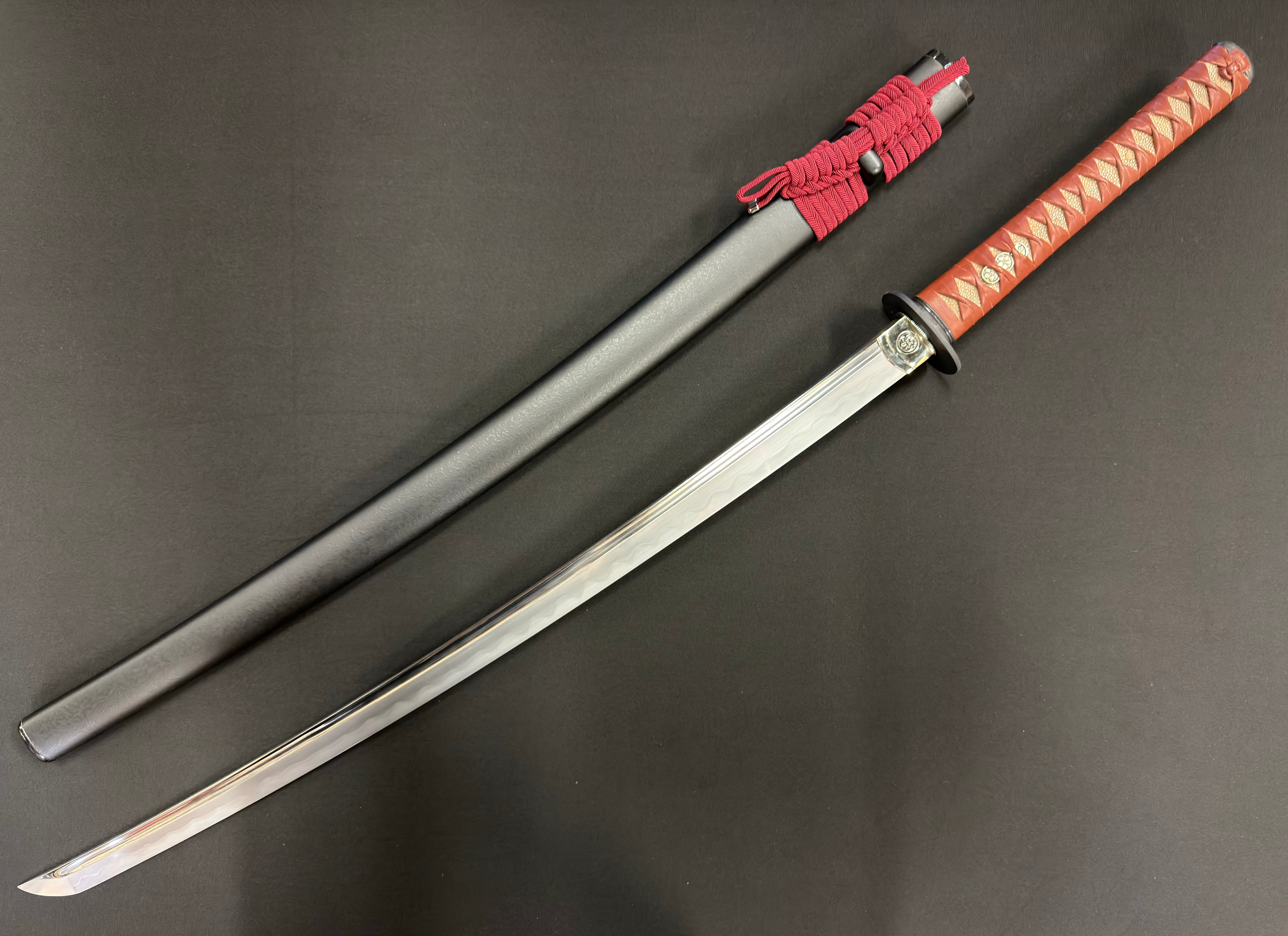 Thaitsuki Custom Katana - Shoshin Crimson Hana 1095 Clay Tempered