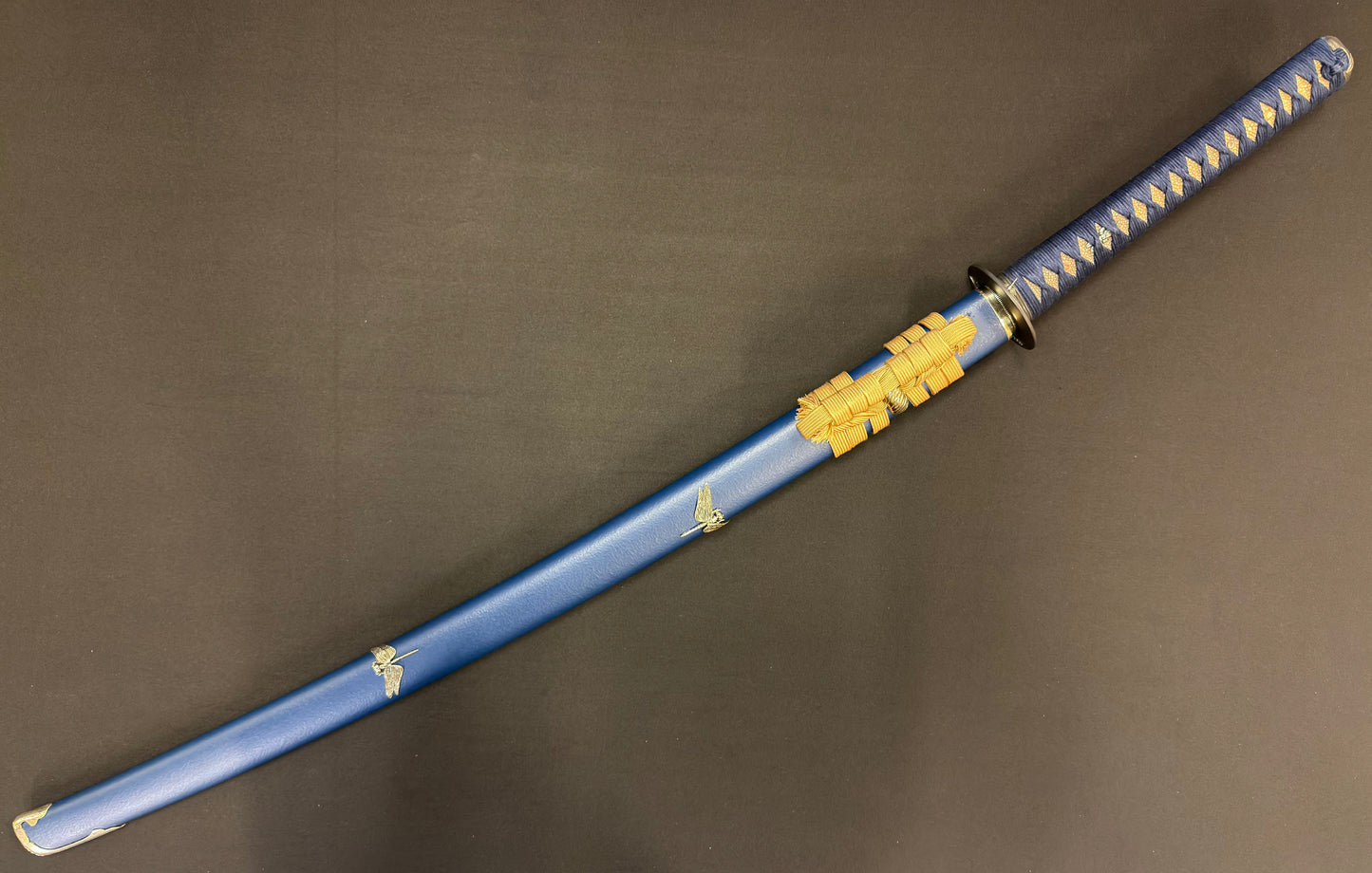 Thaitsuki Custom Katana - Sea Tonbo Sanmai Clay tempered