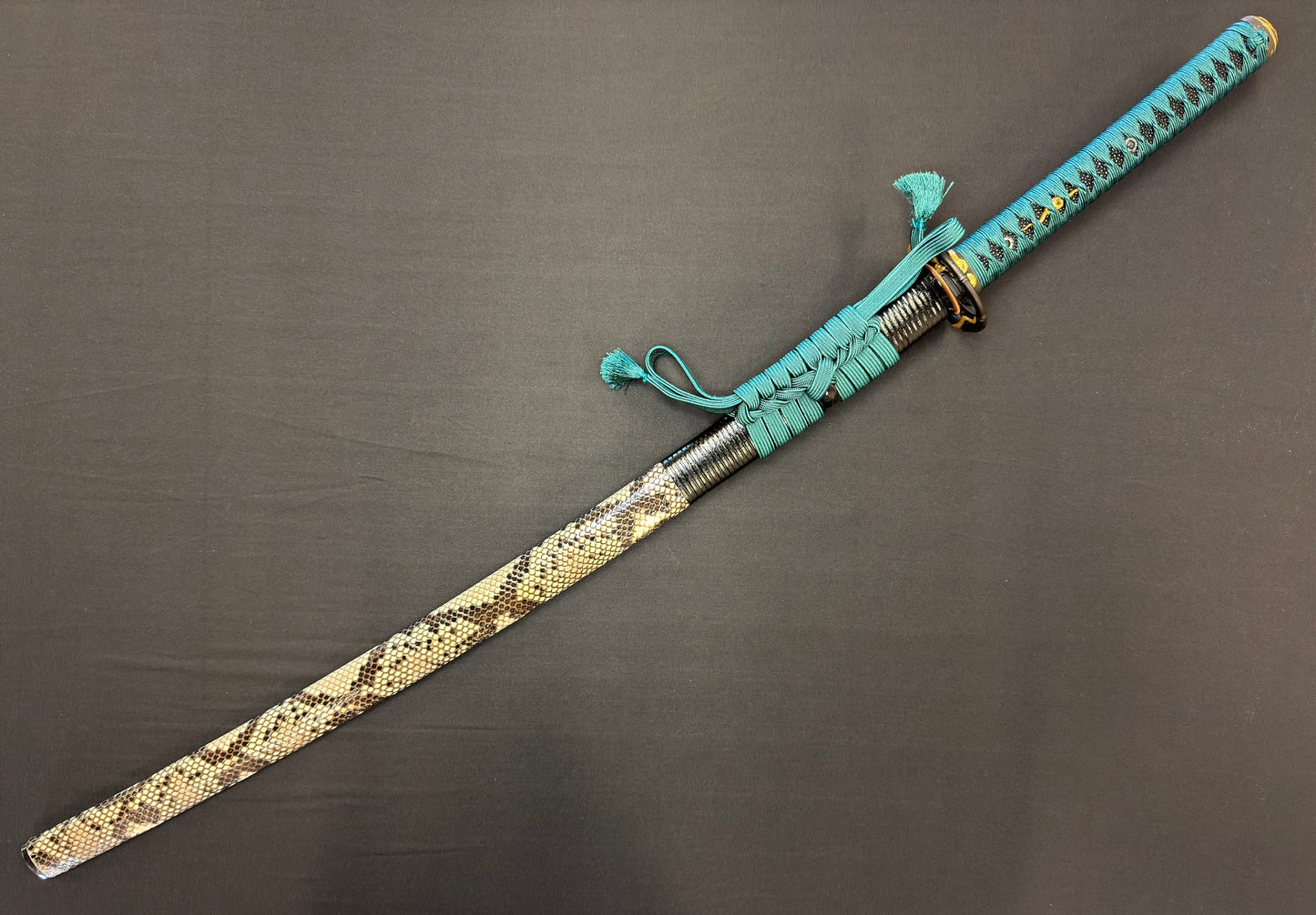 Phoenix Armory Craftsman Elite Katana - Forest Viper Folded Oroshigane Horimono