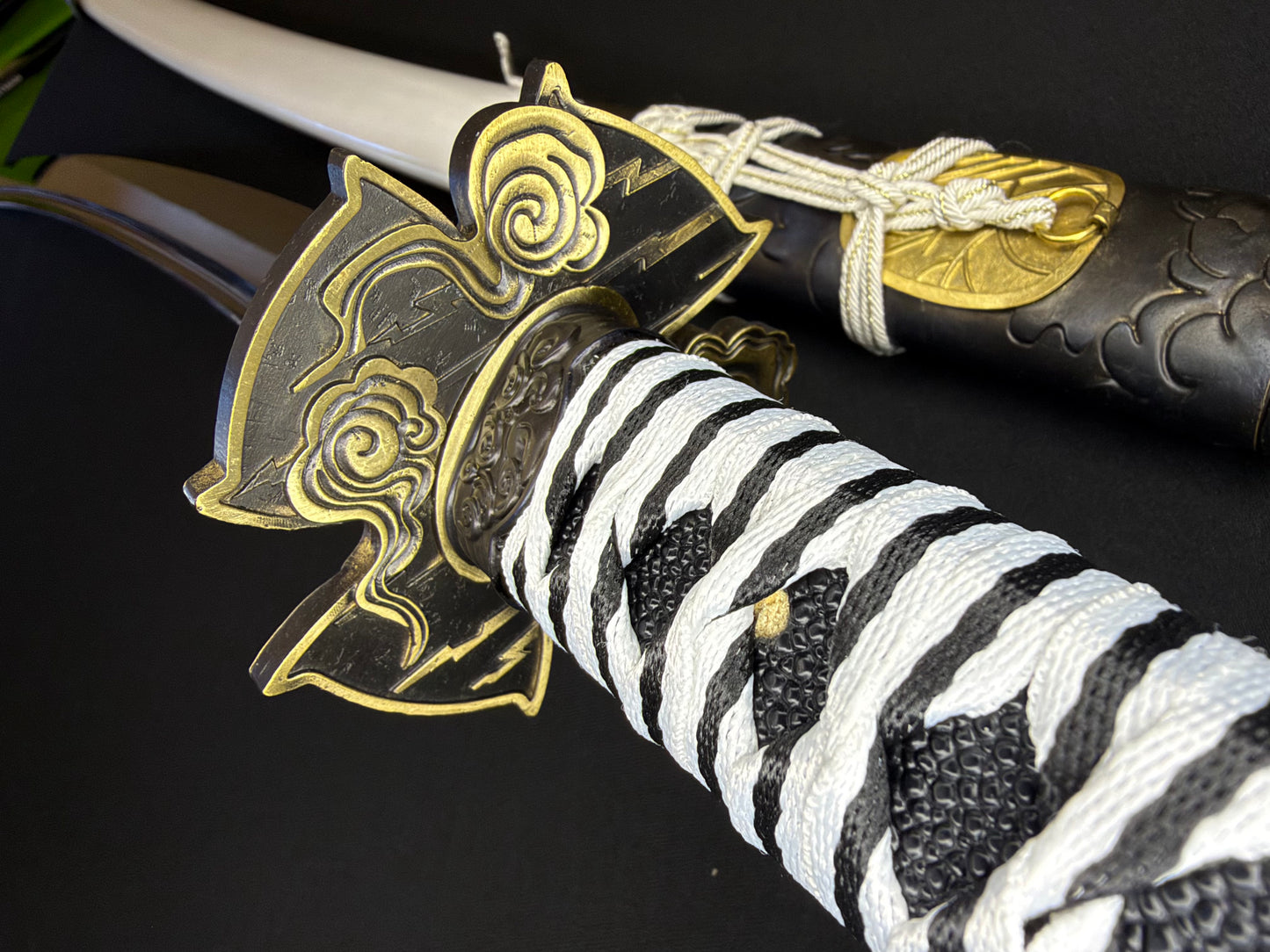 Phoenix Armory Katana - Ghost Of Tsushima Emperor's Tears T10