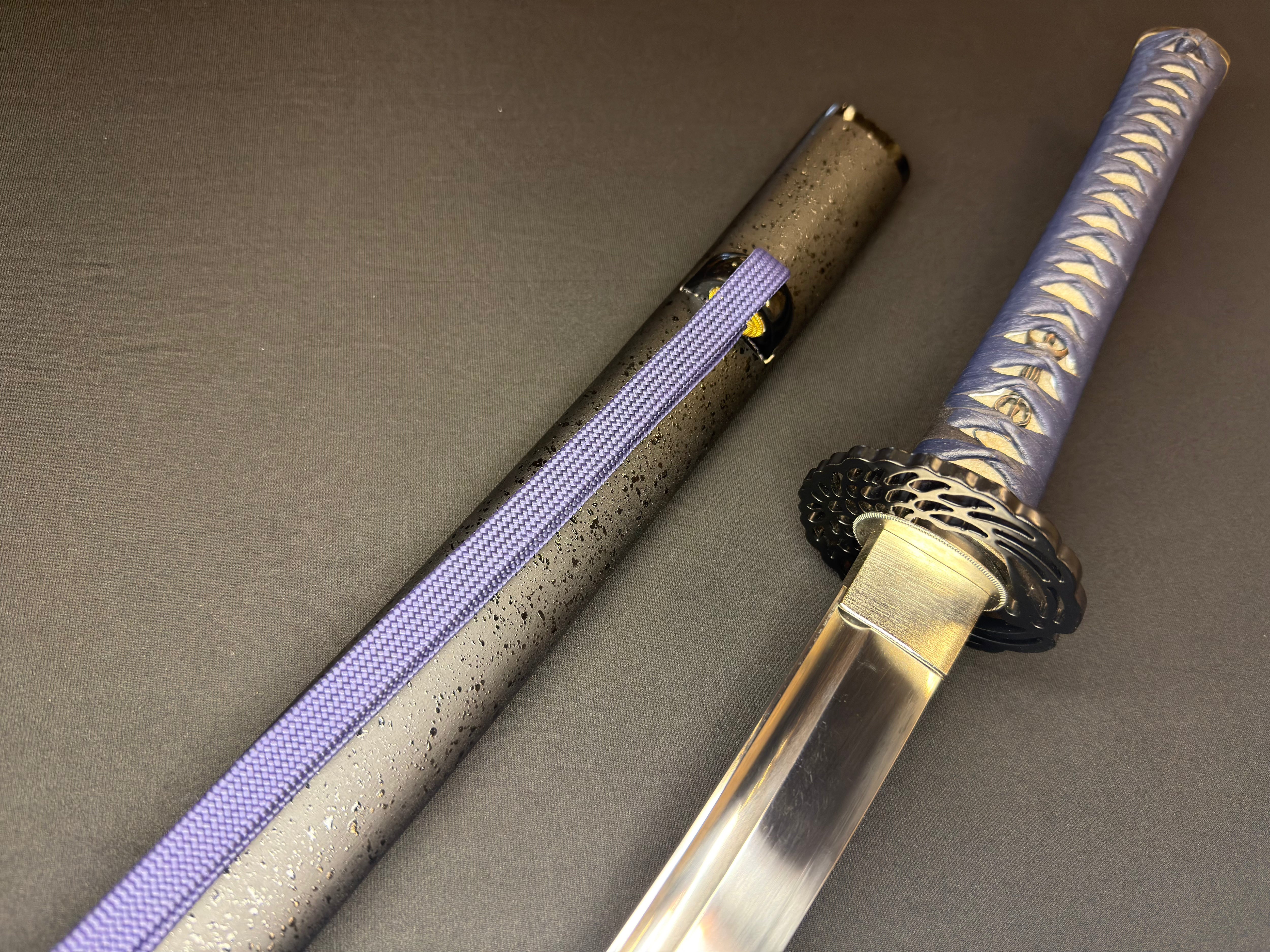 PRE-OWNED Cloudhammer Iaito - Blue Crane 440c Stainless Steel - 70cm/27.5