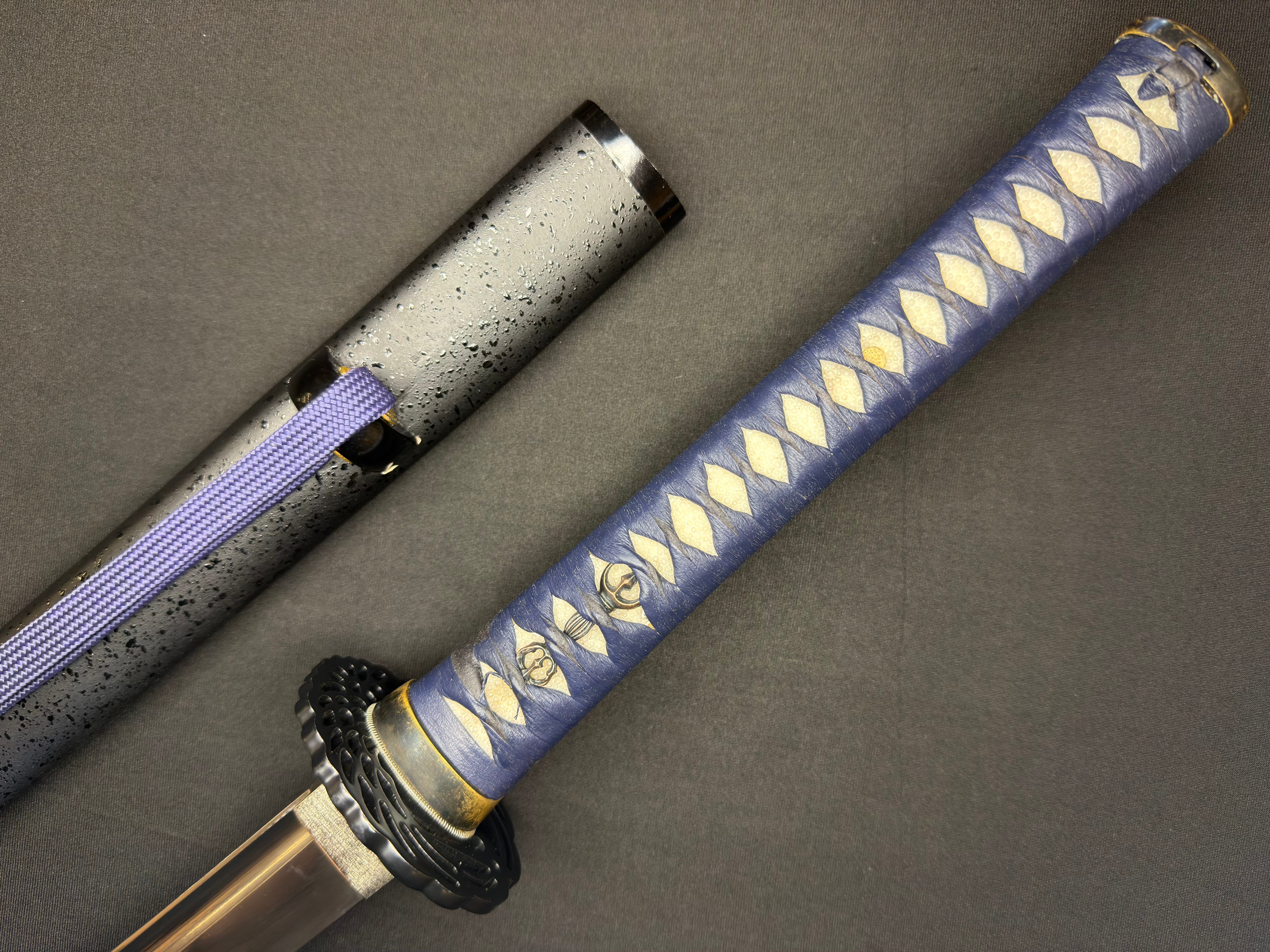 PRE-OWNED Cloudhammer Iaito - Blue Crane 440c Stainless Steel - 70cm/27.5