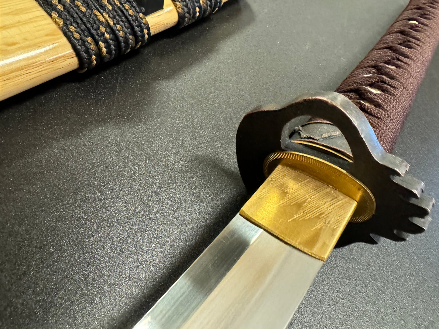 PRE-OWNED BattleBlades Zugaikotsu Honsanmai Shinken Katana