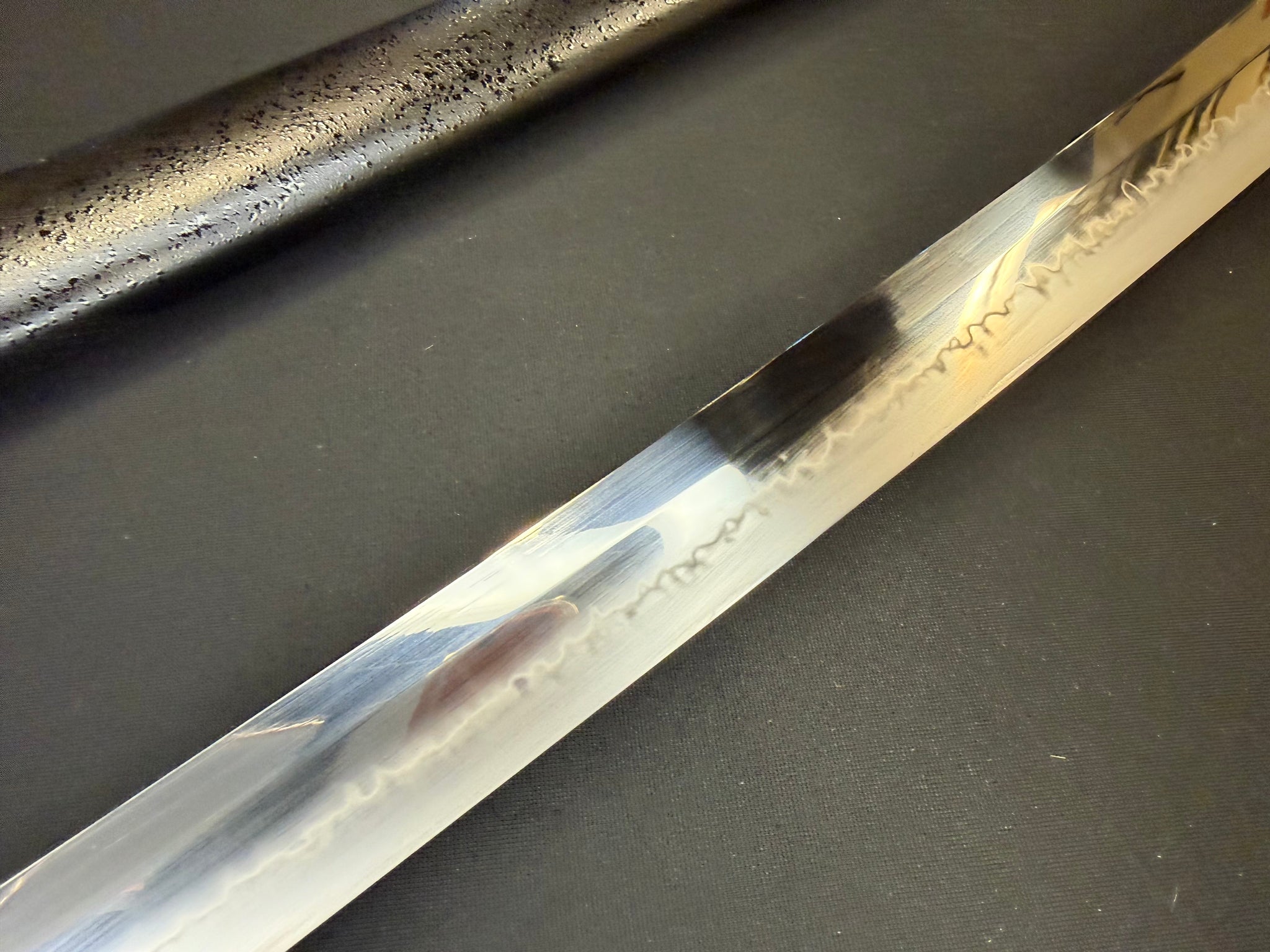 Moritaka Razor Prestige Katana - Scarlet Blaze T10