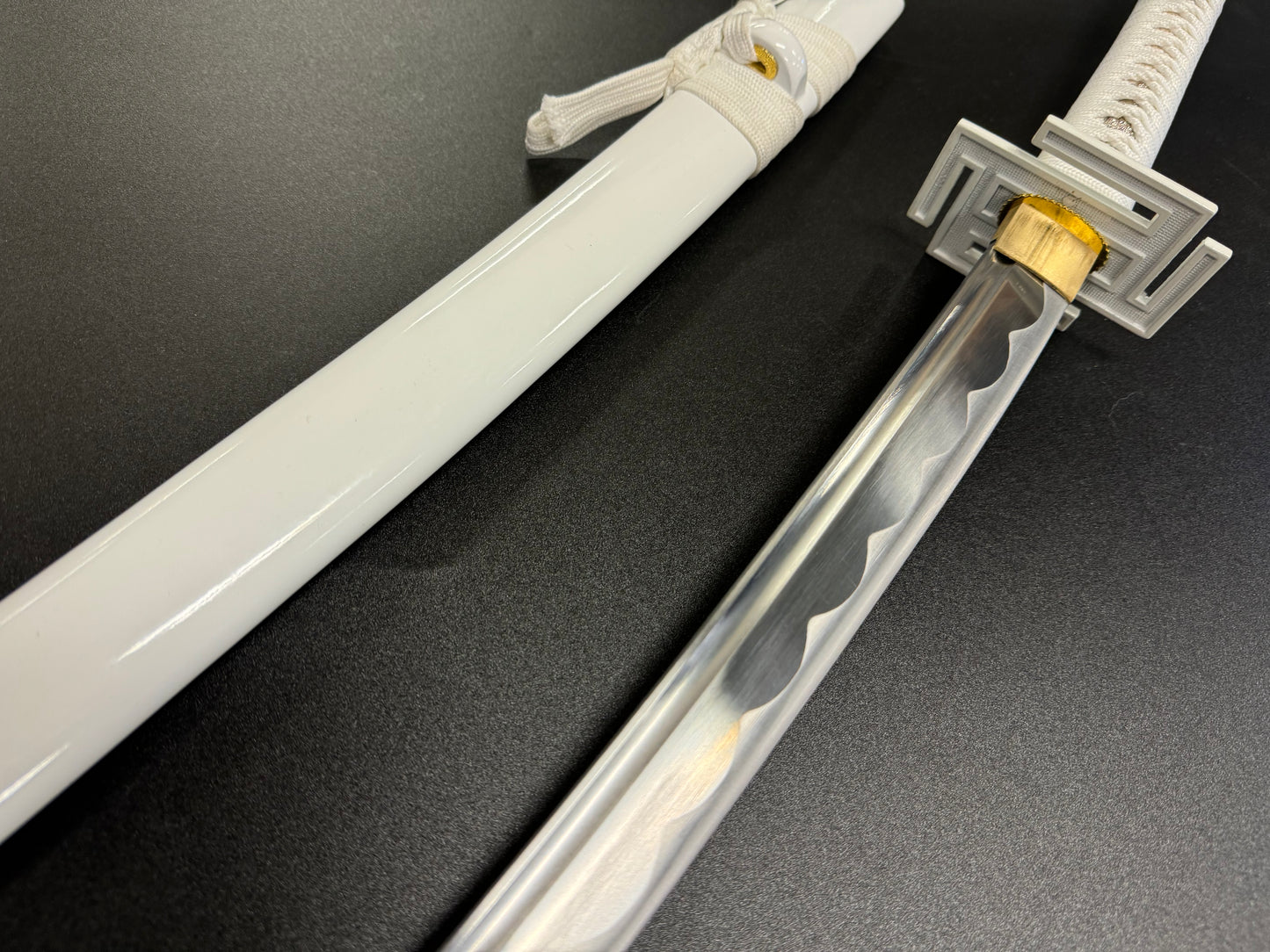 Bleach White Ichigo Bankai Katana