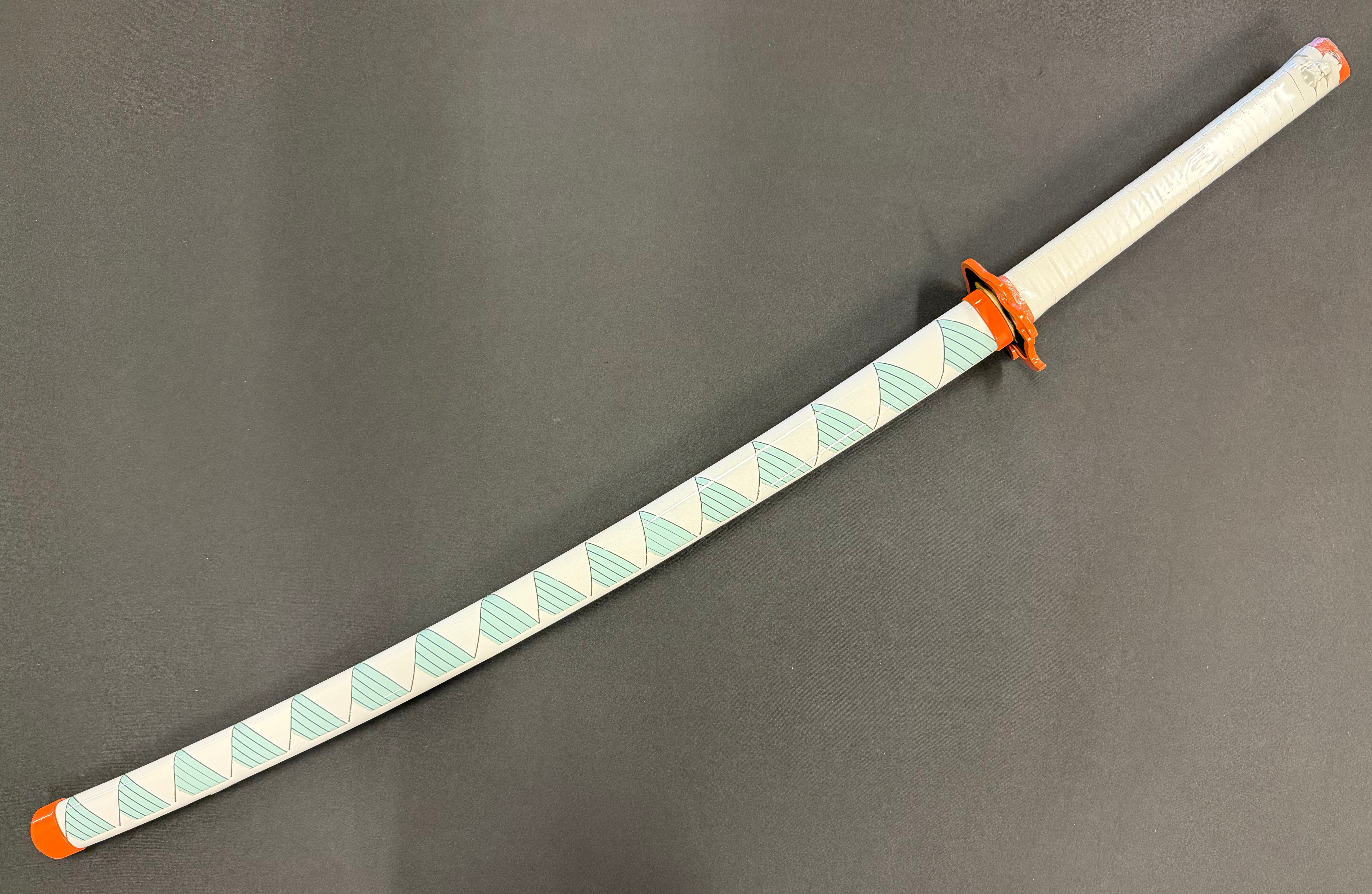 Katana - Demon Slayer Rengoku T10 Differntially Hardened