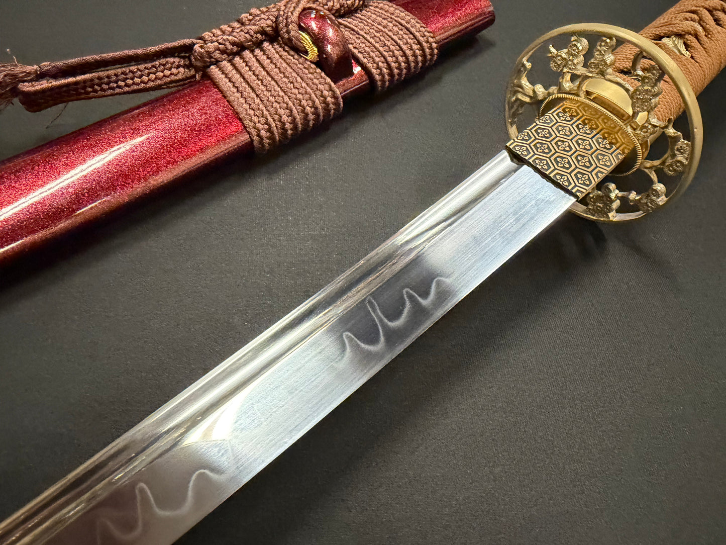 Phoenix Armory Katate-uchi Single Handed Sword - Bleeding Pine T10