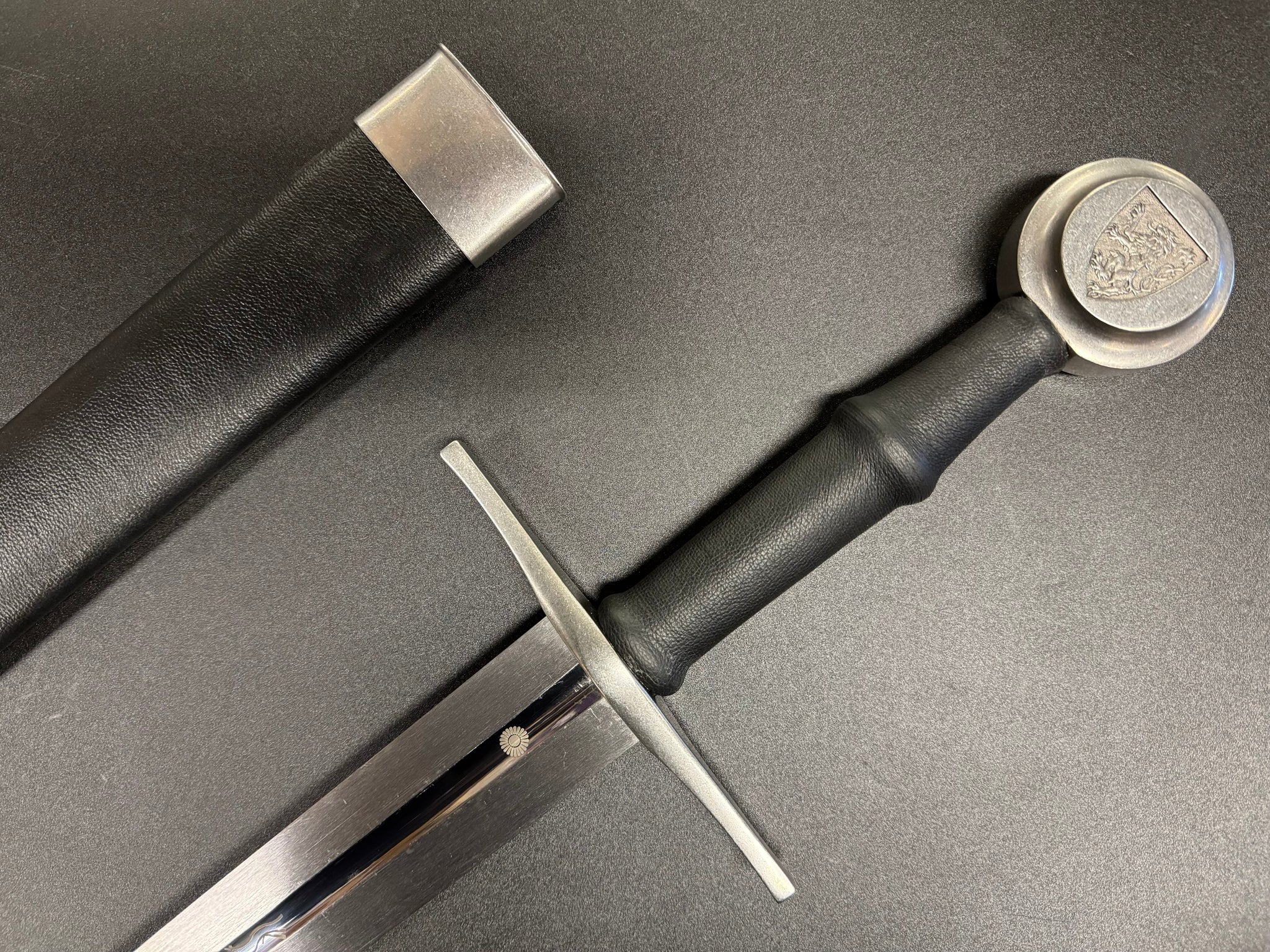 Hanwei Paul Chen Albrecht II Hand-and-a-half Sword