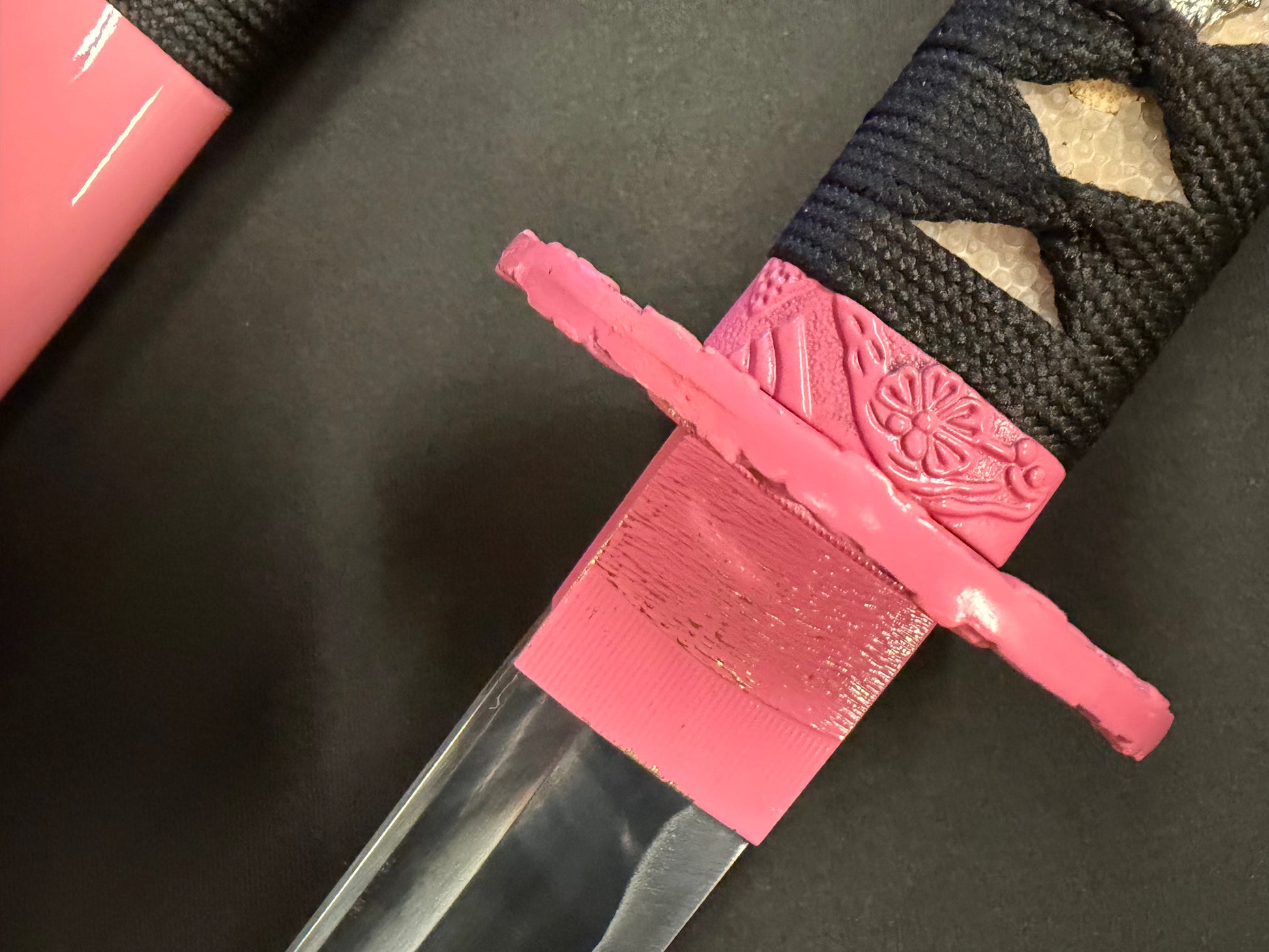 Phoenix Armory Katana - Lisa's Blackpink Takedown 65mn – RVA Katana Phoenix Armory Katana - Lisa's Blackpink Takedown 65mn – RVA Katana