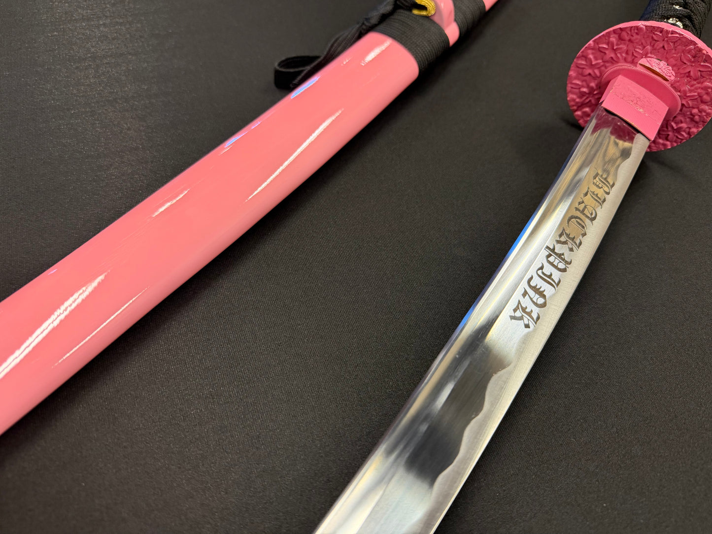 PRE-ORDER Phoenix Armory Katana - Lisa's Blackpink Takedown 65mn