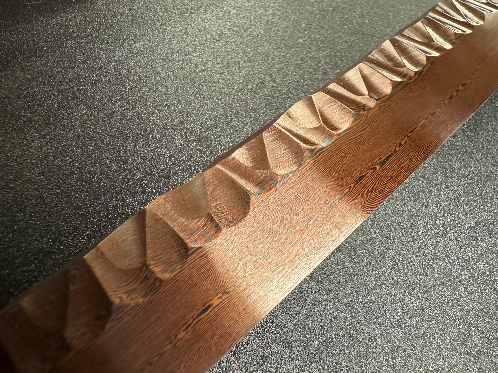 Phoenix Arms  Fire Blossom Damascus Hammered Spine Katana