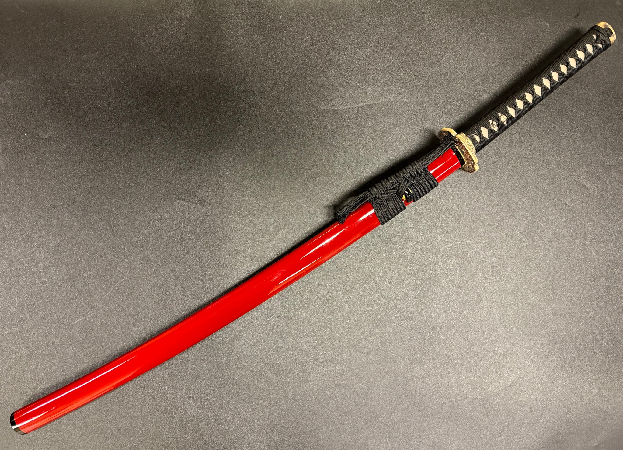 Phoenix Arms  Fire Blossom Damascus Hammered Spine Katana