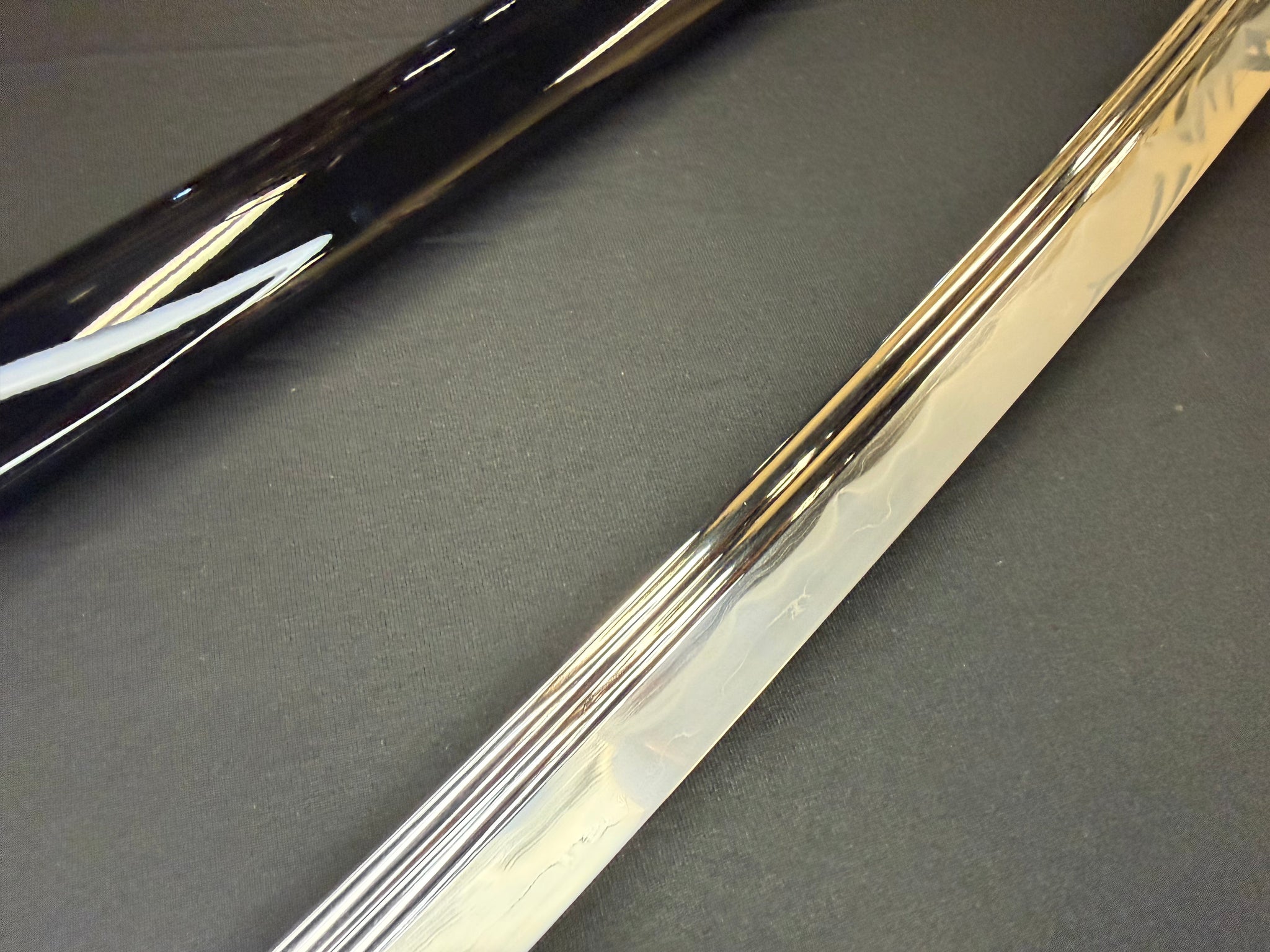 Legacy Steel Katana - Crimson Waves - Forged Traditional Sanmai