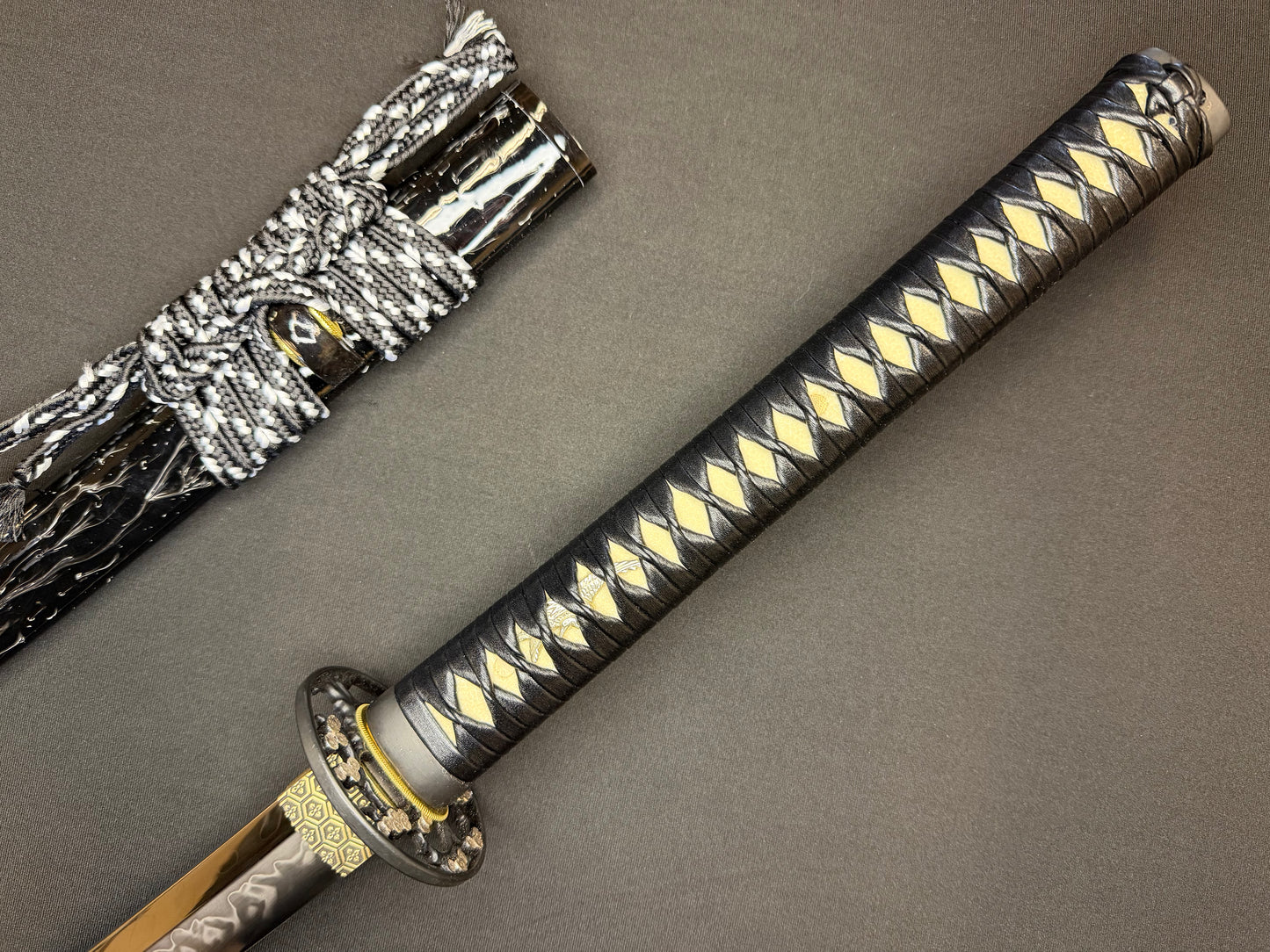 Phoenix Armory Katana - Snow Pine T10