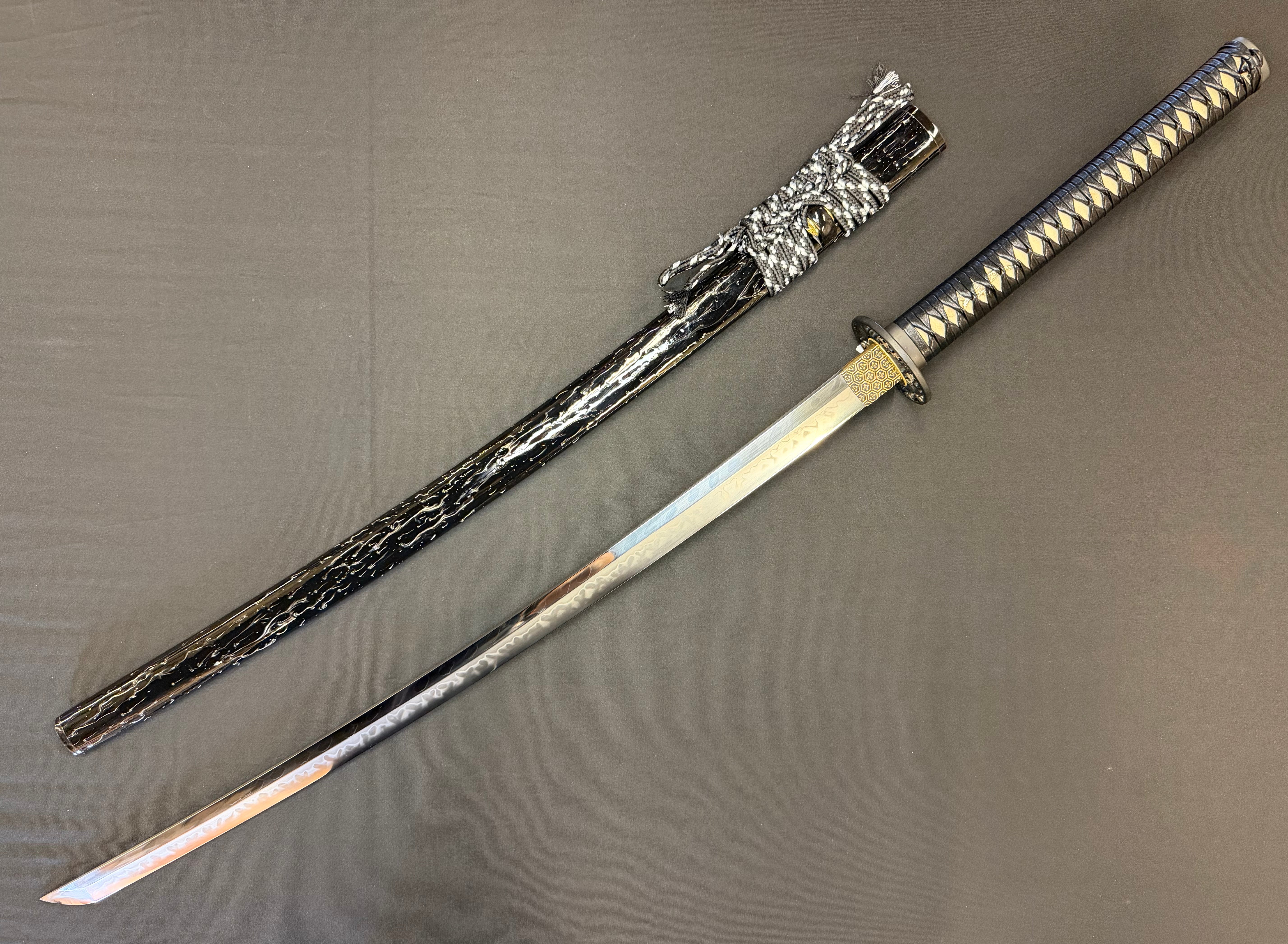 Phoenix Armory Katana - Snow Pine T10