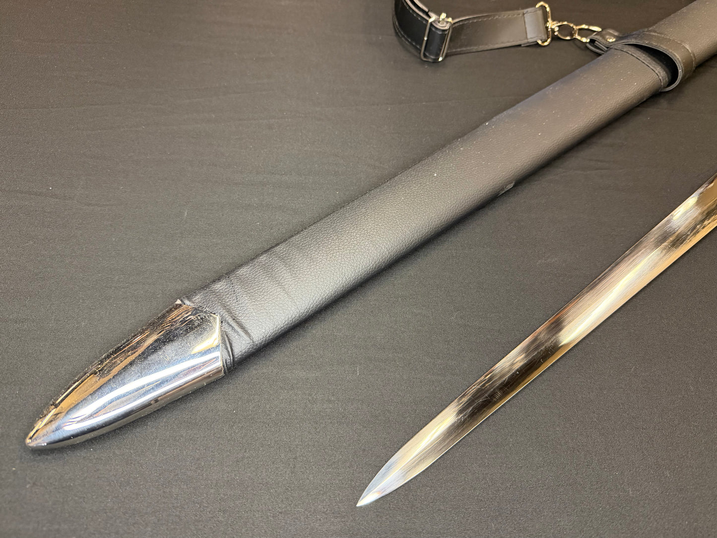 Dragonspring Forge Arming Sword - Marauder 65Mn