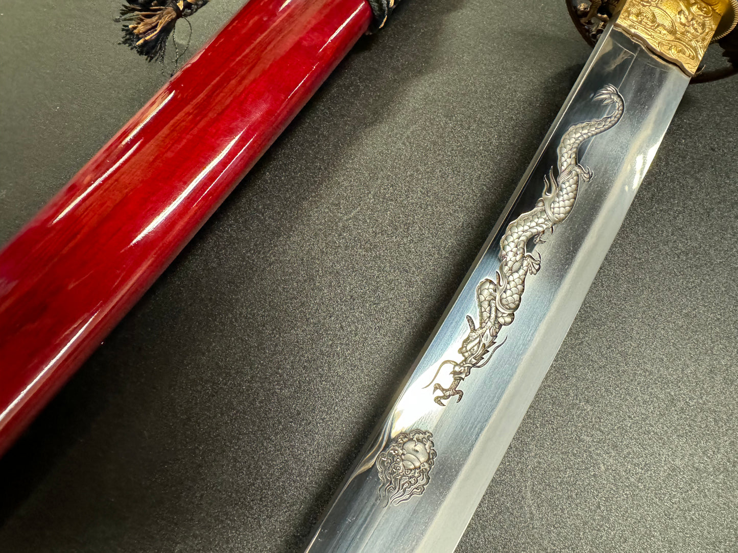 Phoenix Arms Katana - Crimson Dragon Tamagahane/Orishigane Horimono