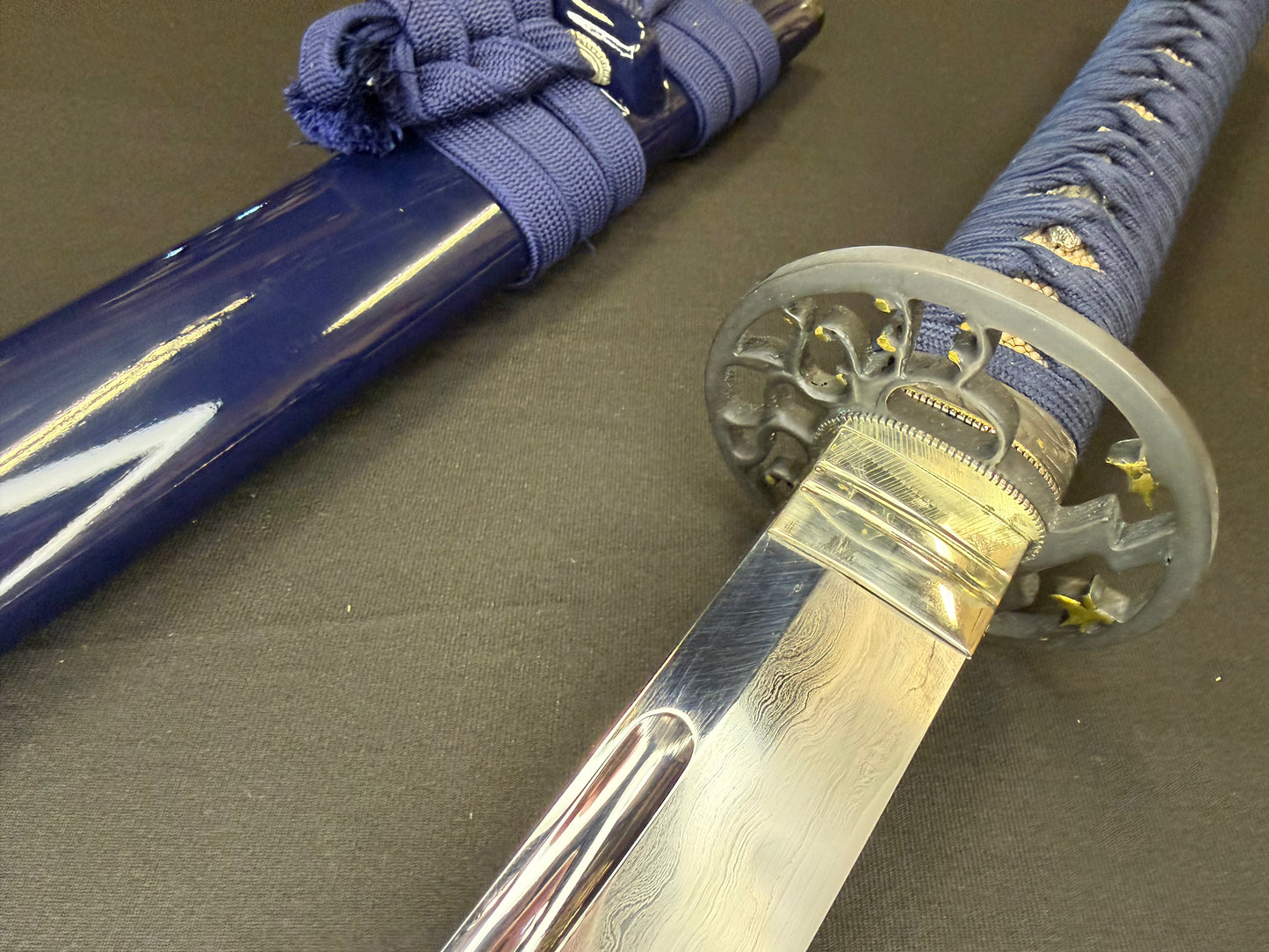 Thaitsuki Katana - Dokuji Nami Sanmai