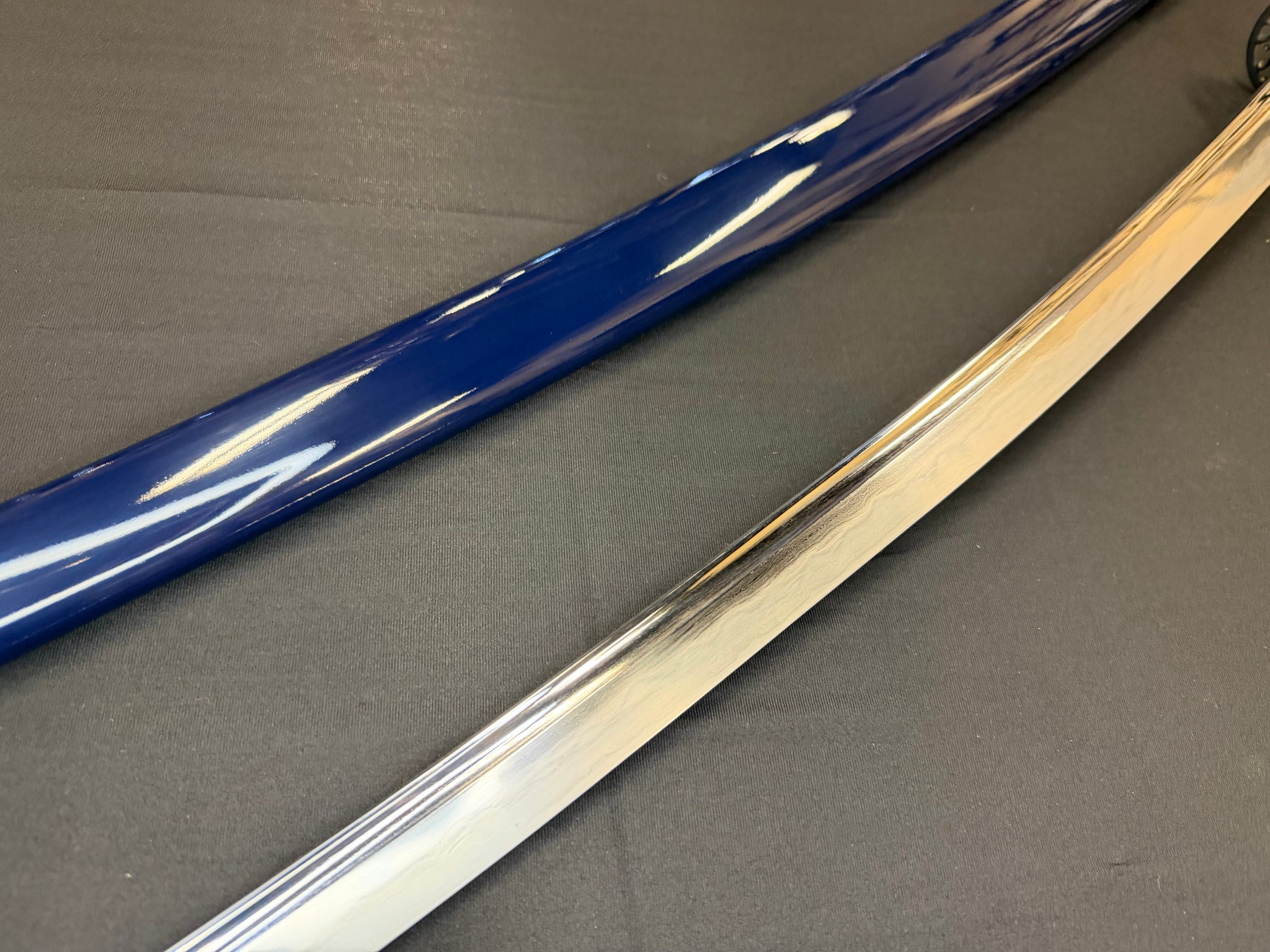 Thaitsuki Katana - Dokuji Nami Sanmai