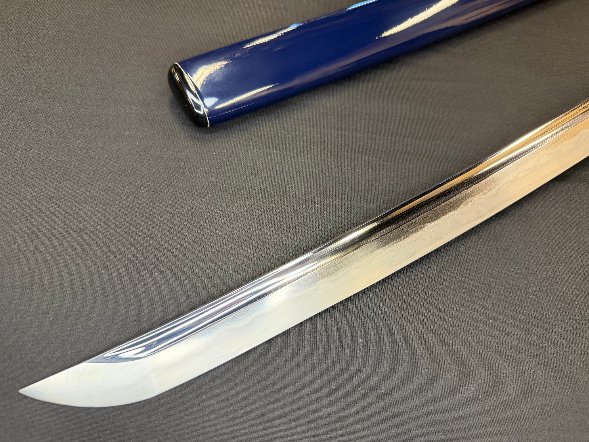 Thaitsuki Katana - Dokuji Nami Sanmai