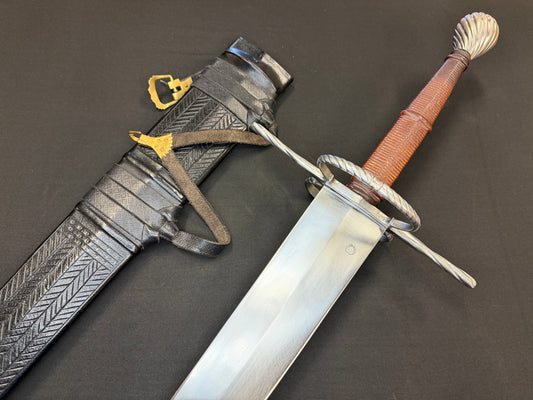 PRE-OWNED Tod Cutler German War Sword 1060