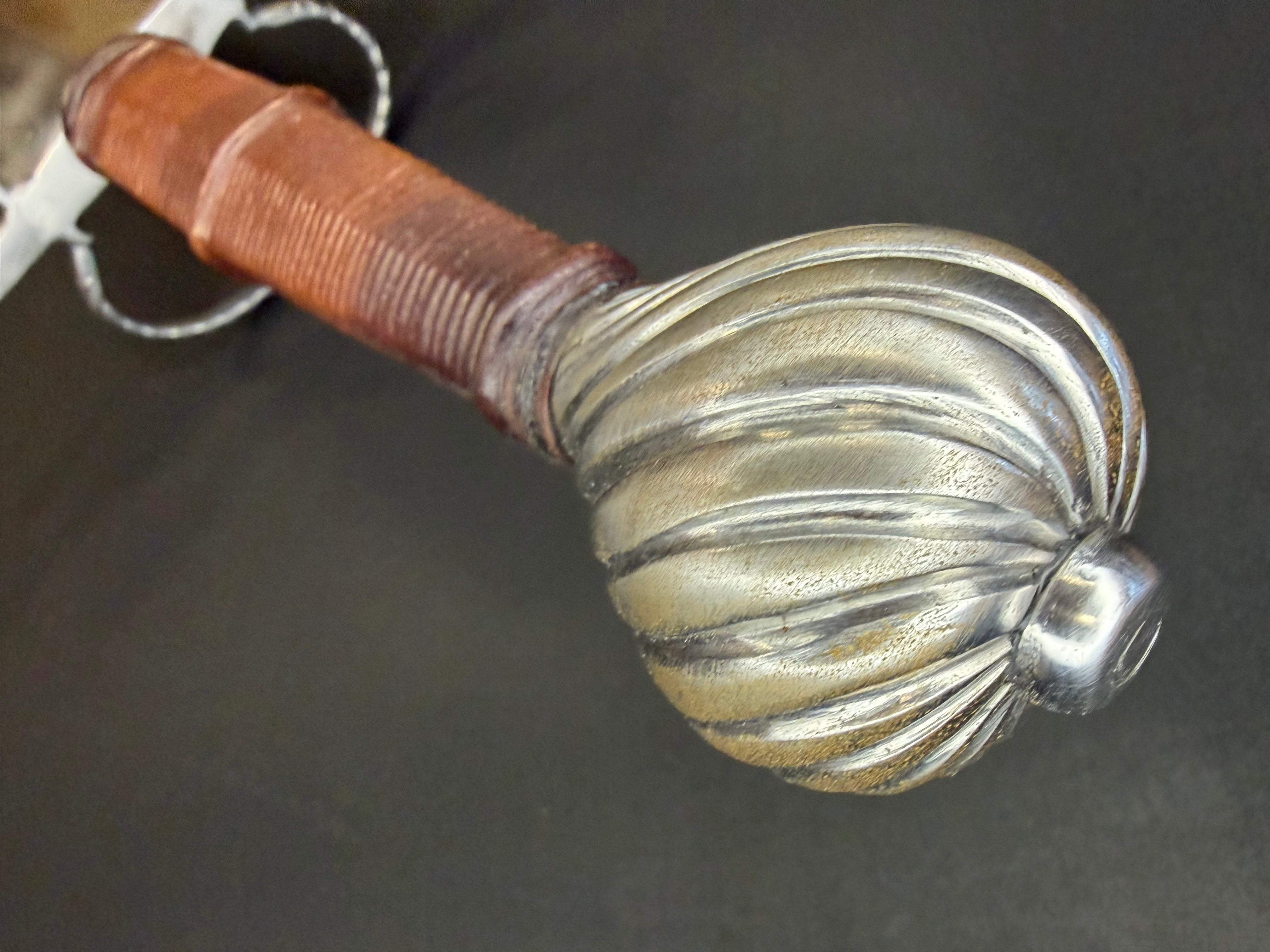 PRE-OWNED Tod Cutler German War Sword 1060