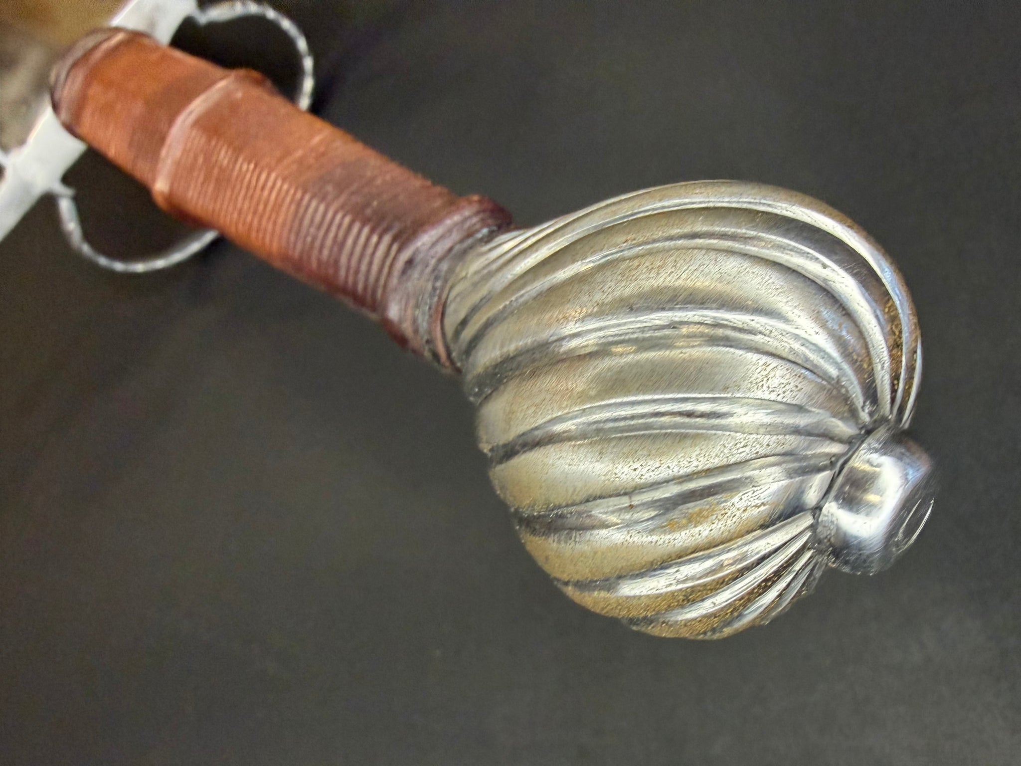 PRE-OWNED Tod Cutler German War Sword 1060