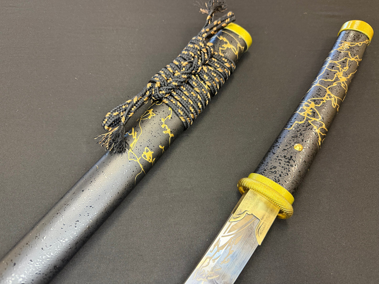 Phoenix Armory Katana - Ghost of Yotei Gilded Night T10