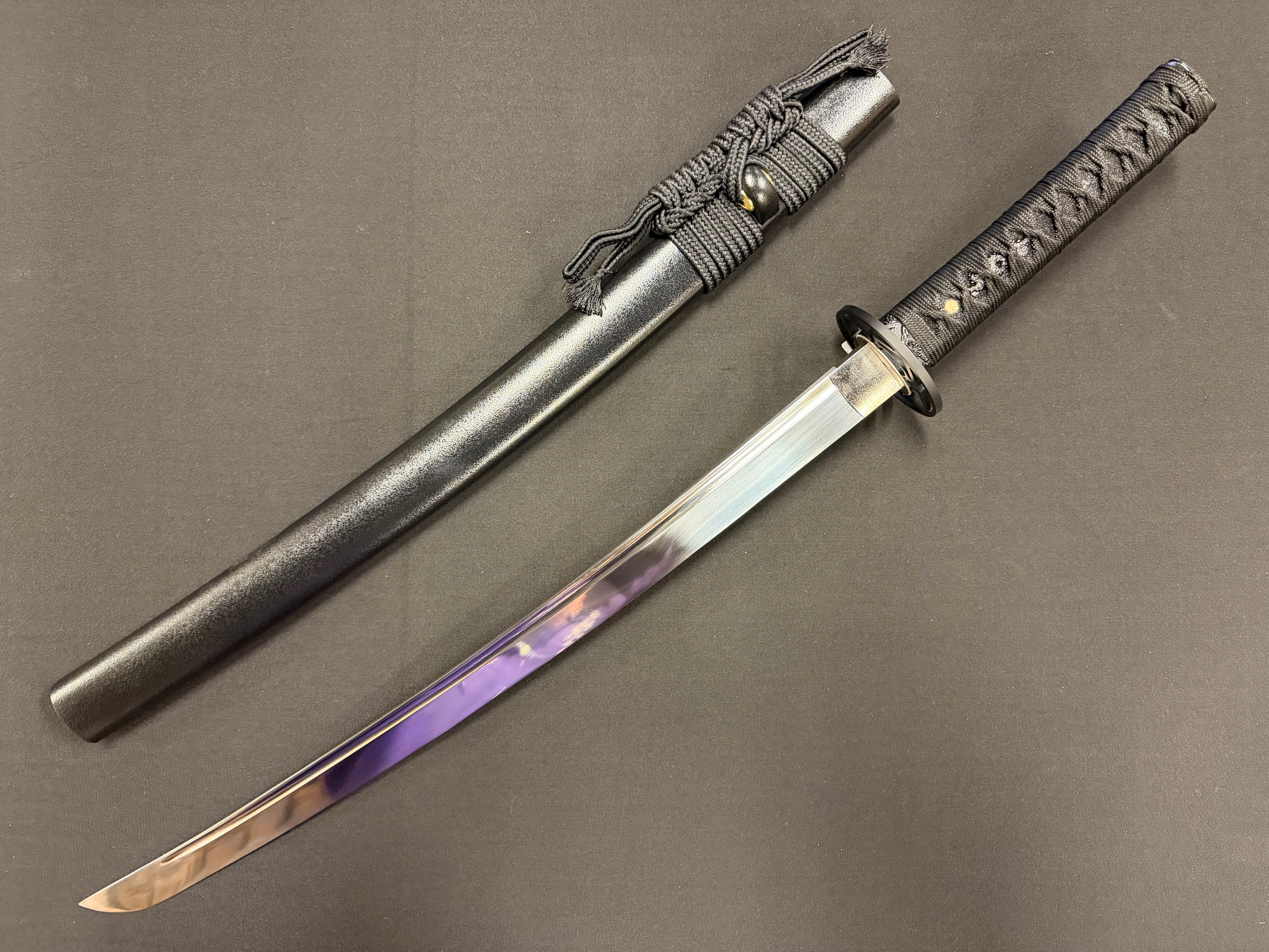 Phoenix Armory Wakizashi - Featherlight Diamonds 65mn