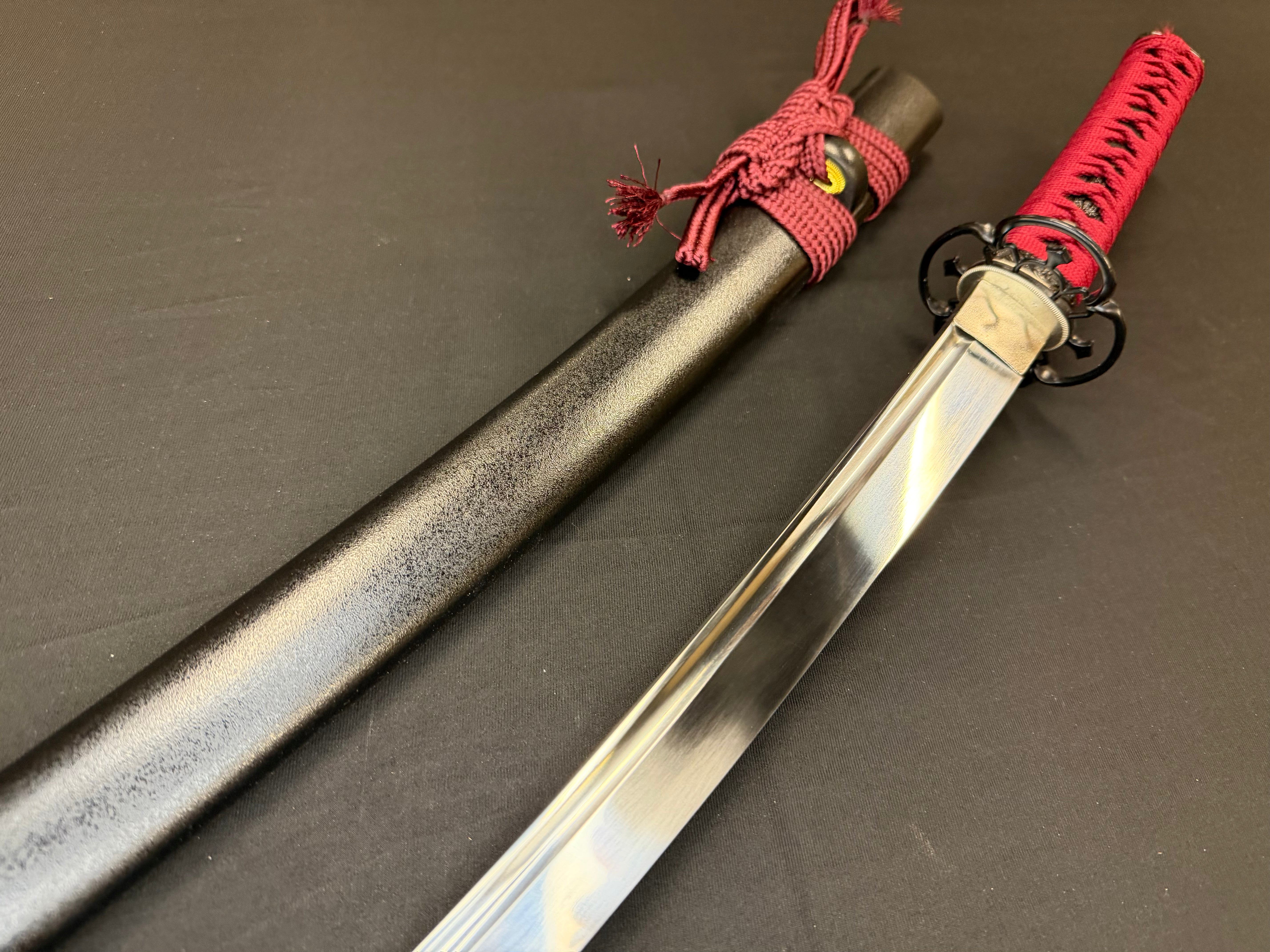 Phoenix Armory Wakizashi - Featherlight Owari Red 65mn