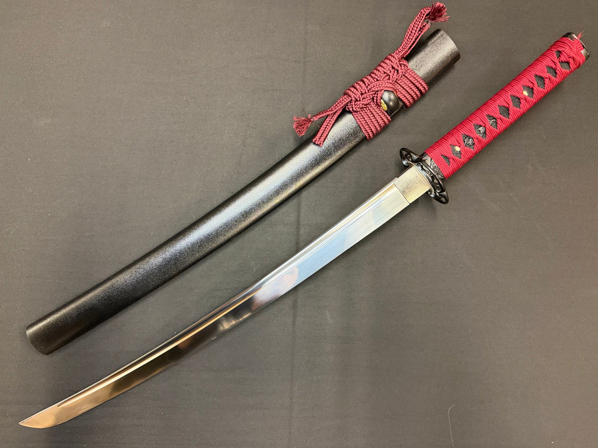 Phoenix Armory Wakizashi - Featherlight Owari Red 65mn