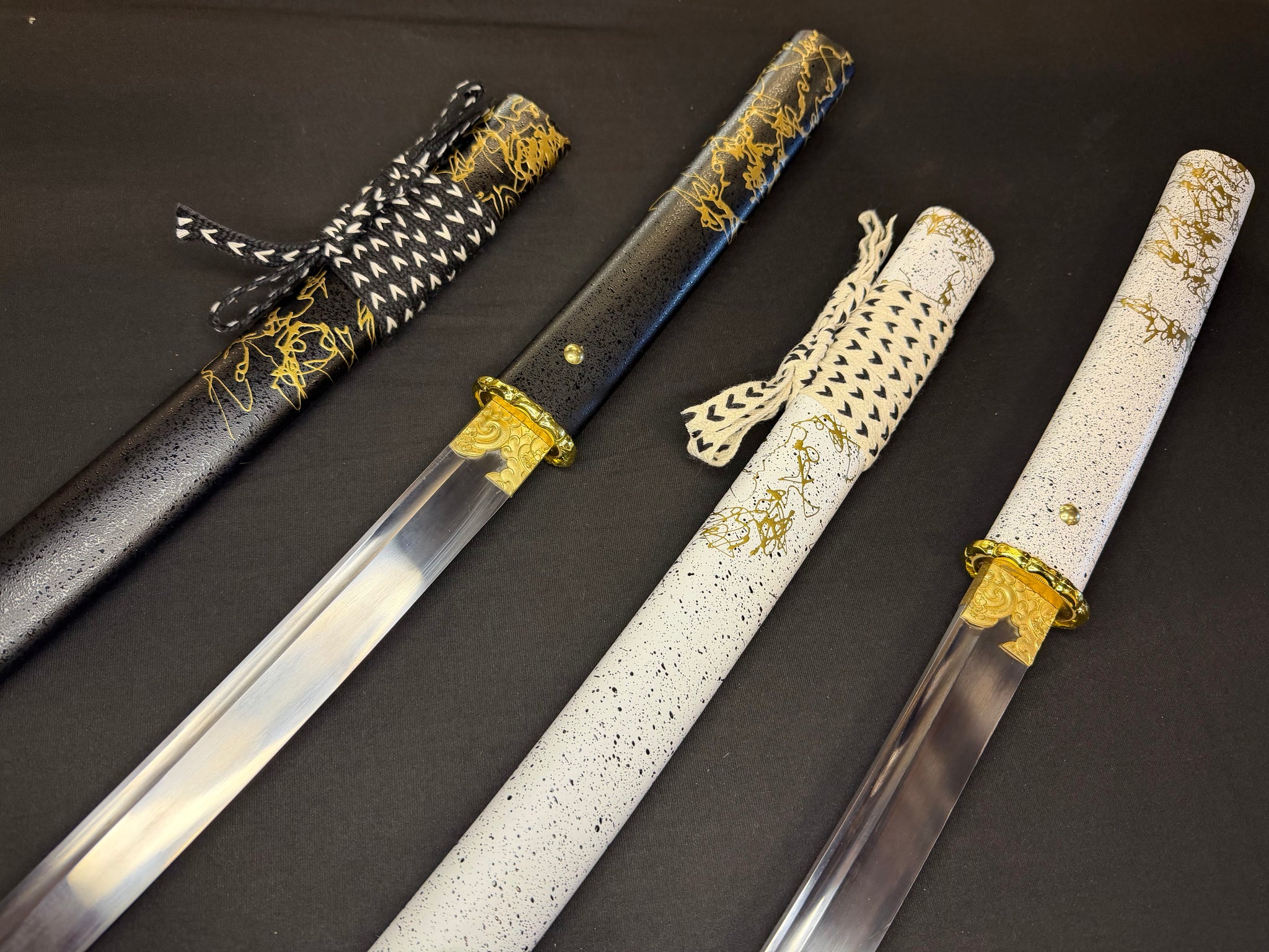 Phoenix Armory Katana - Ghost of Yotei Gilded Dawn and Gilded Night Two Sword Set 65Mn